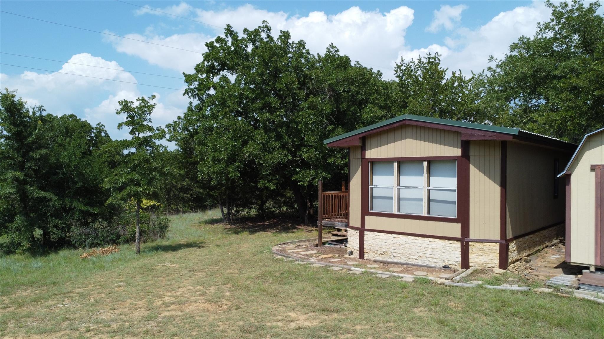 main property photo 18