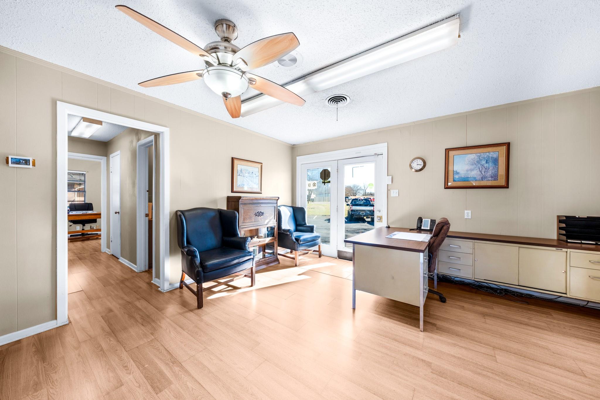 main property photo 19