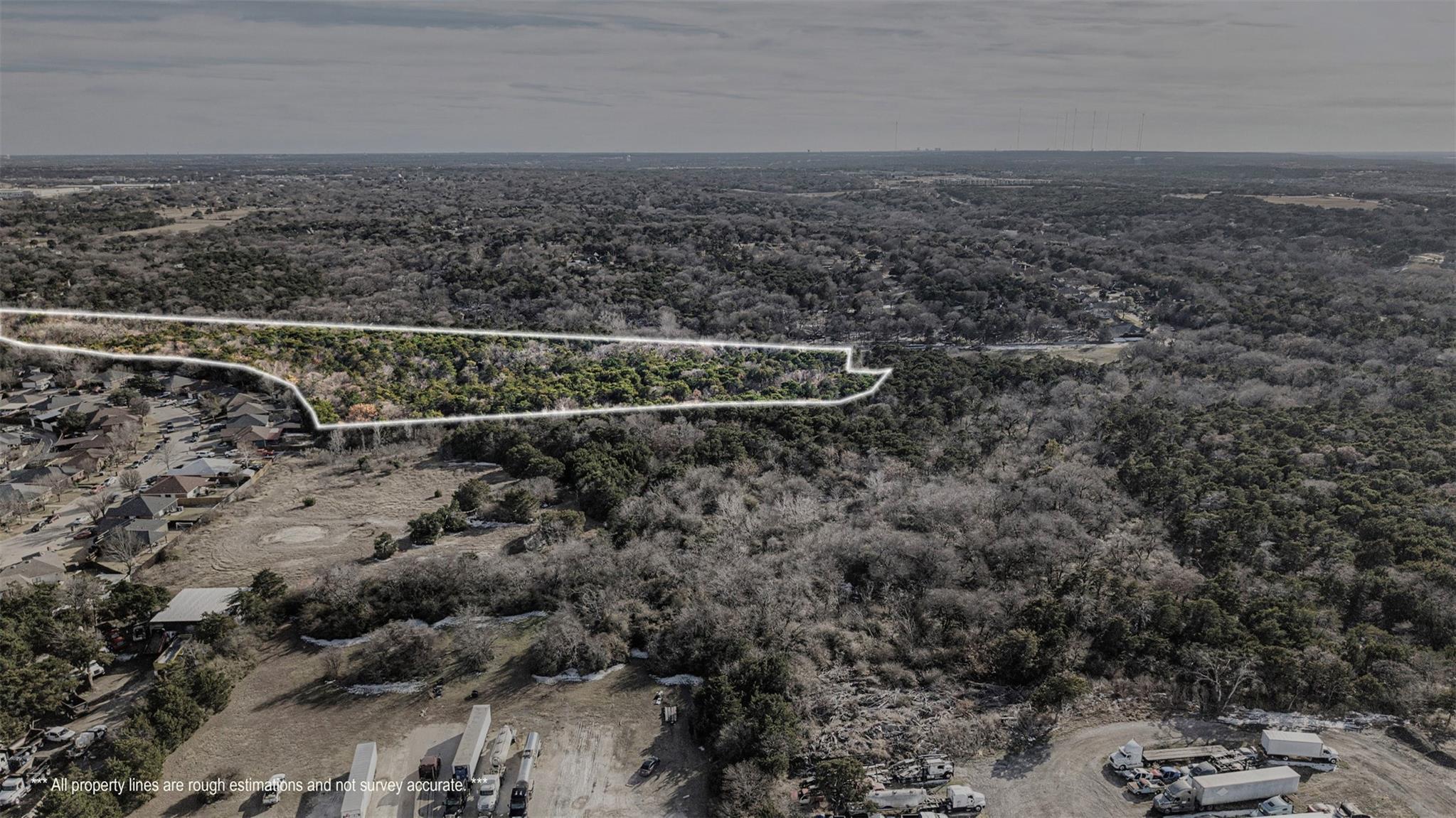 main property photo 11