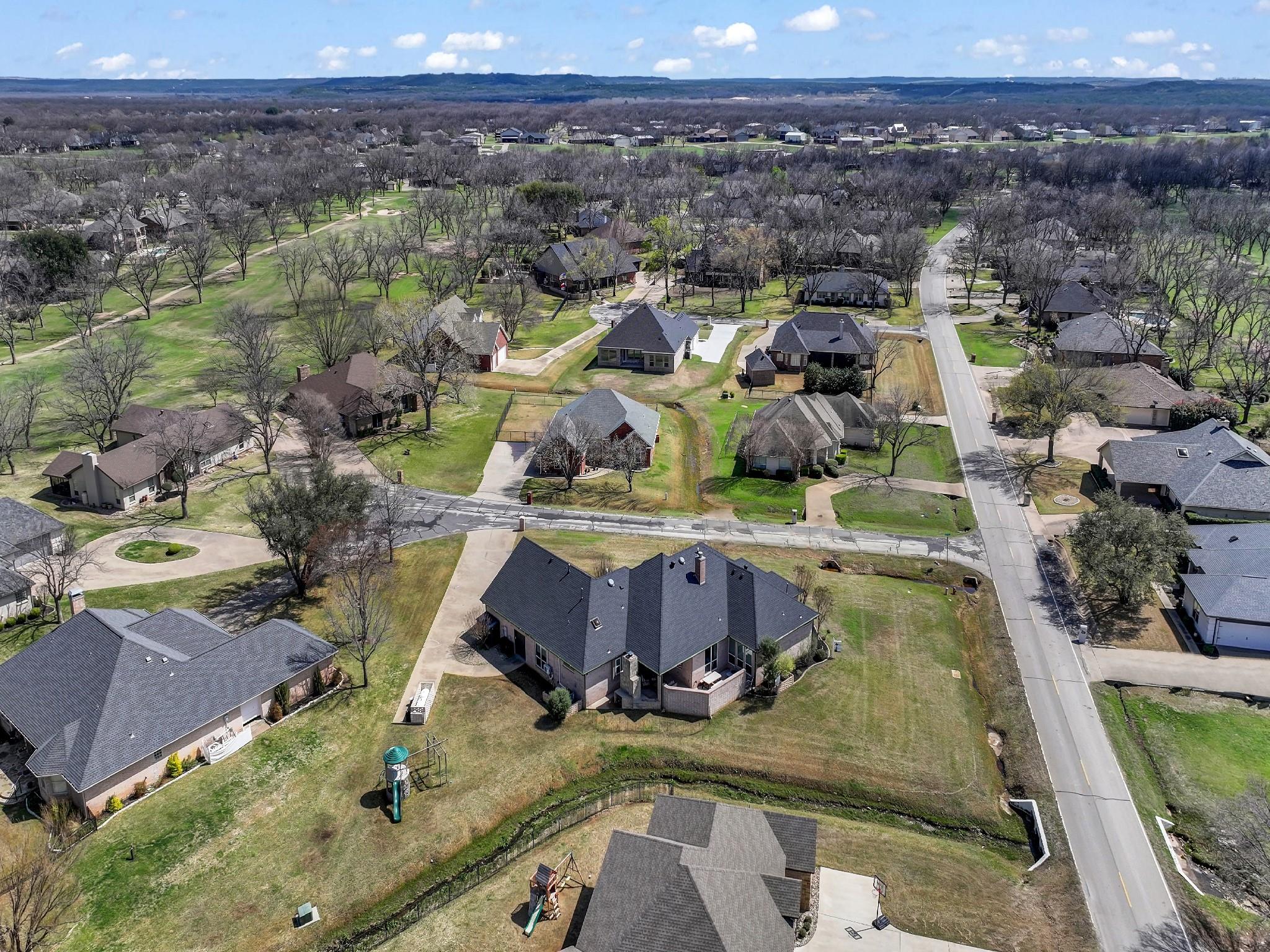 main property photo 39