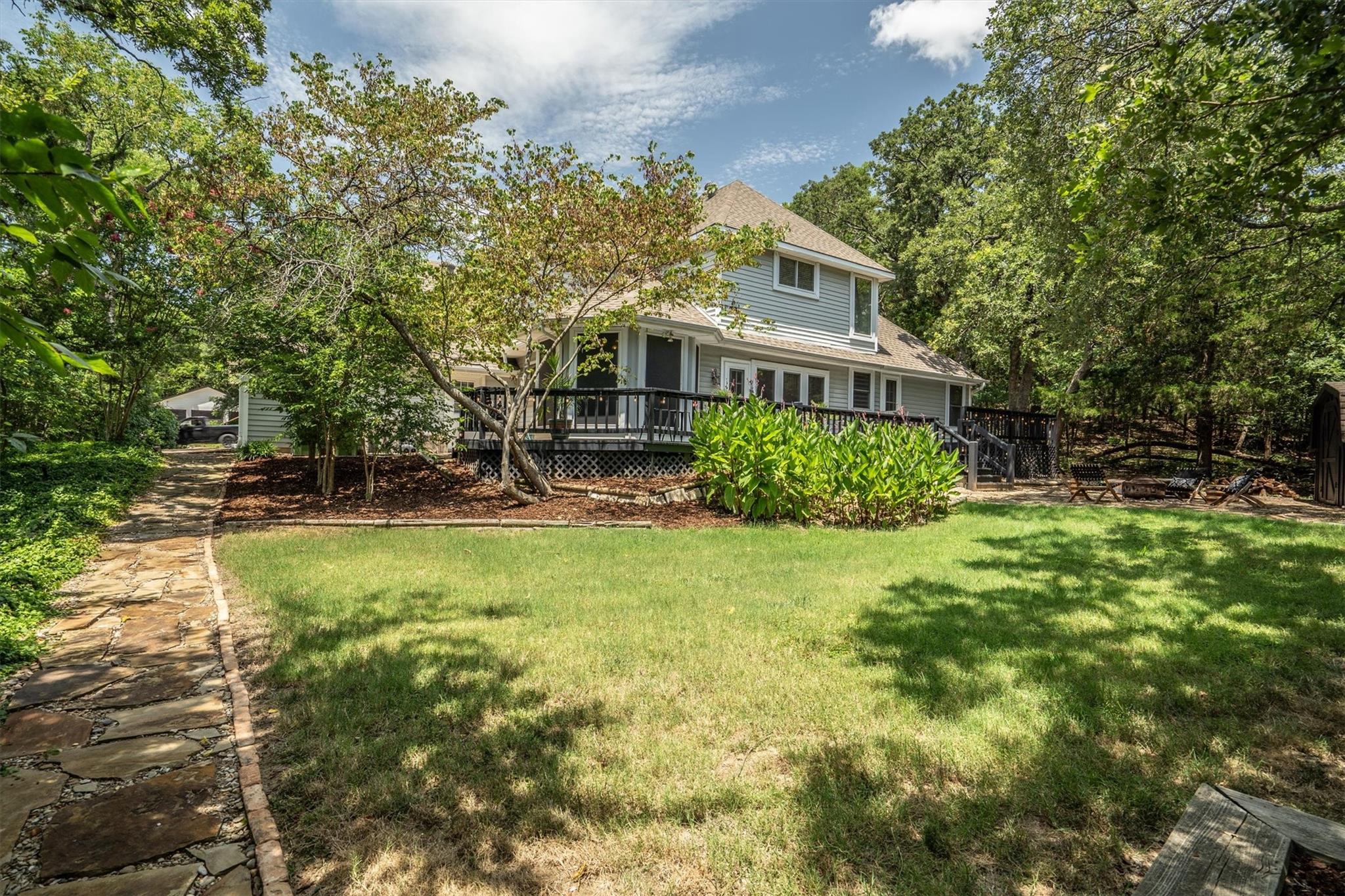 main property photo 19