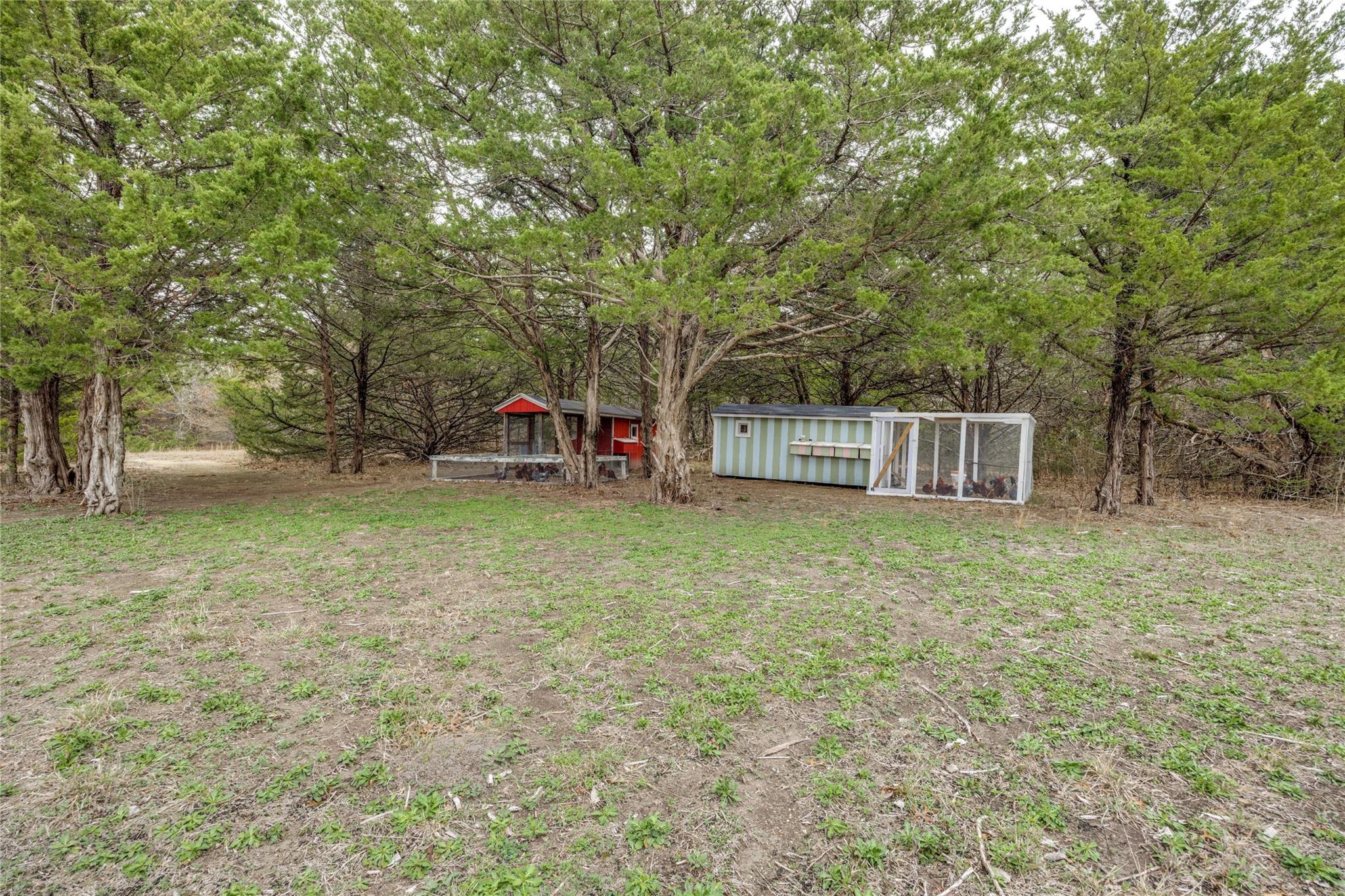 main property photo 35
