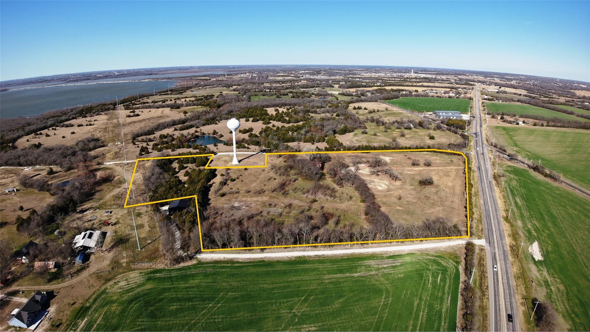 main property photo 5