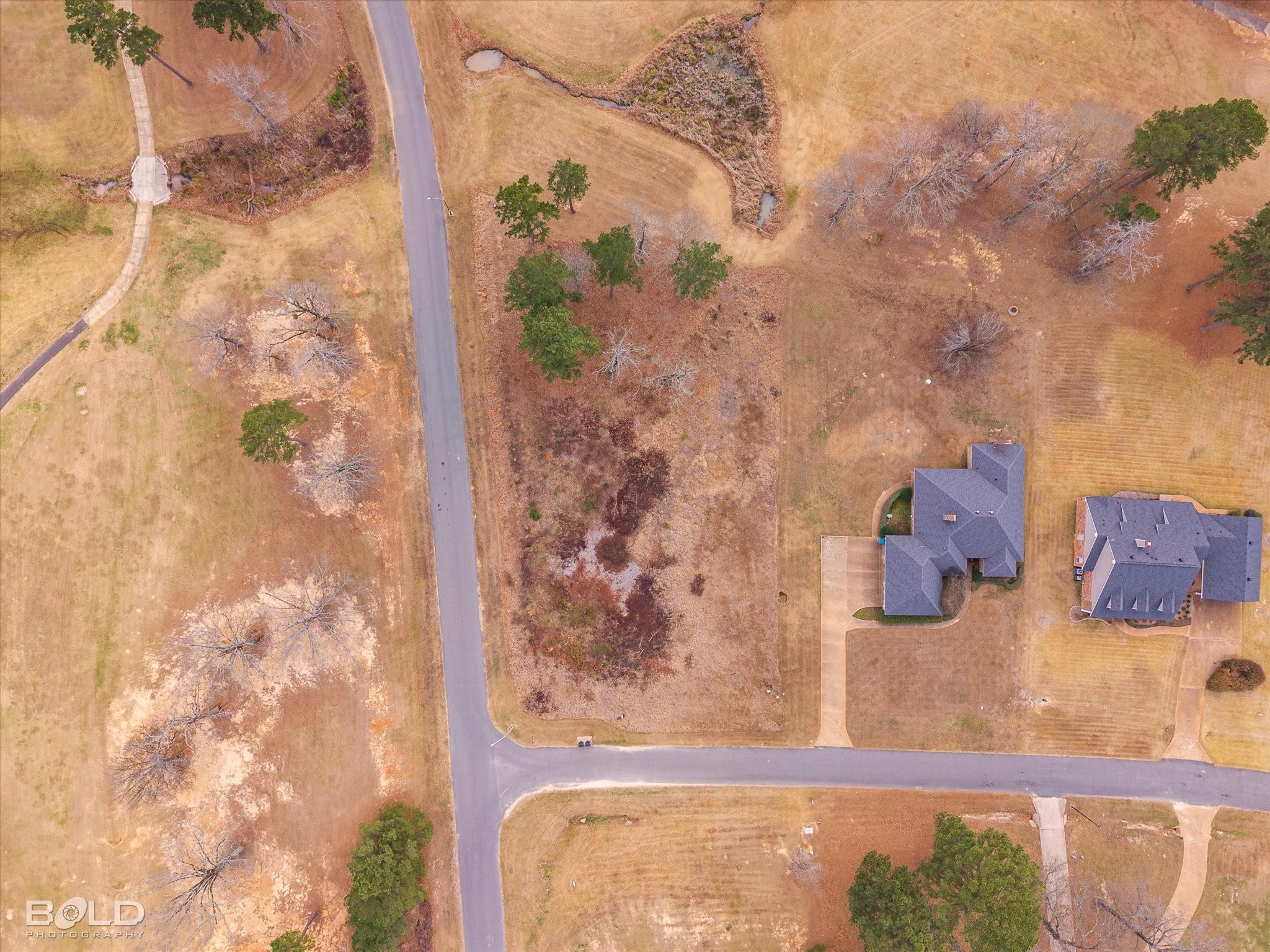 main property photo 10