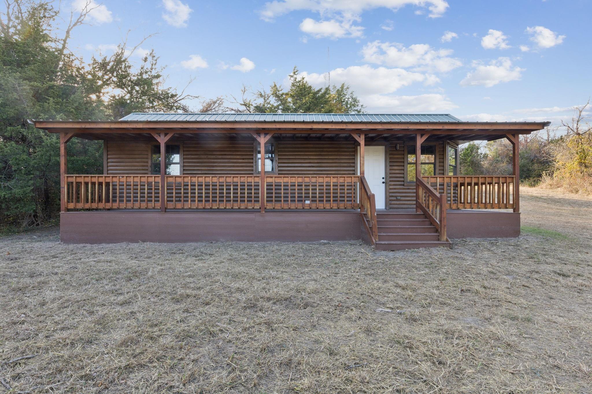 main property photo 10