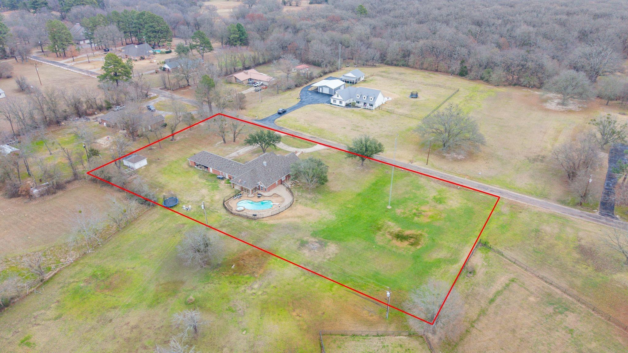 main property photo 38