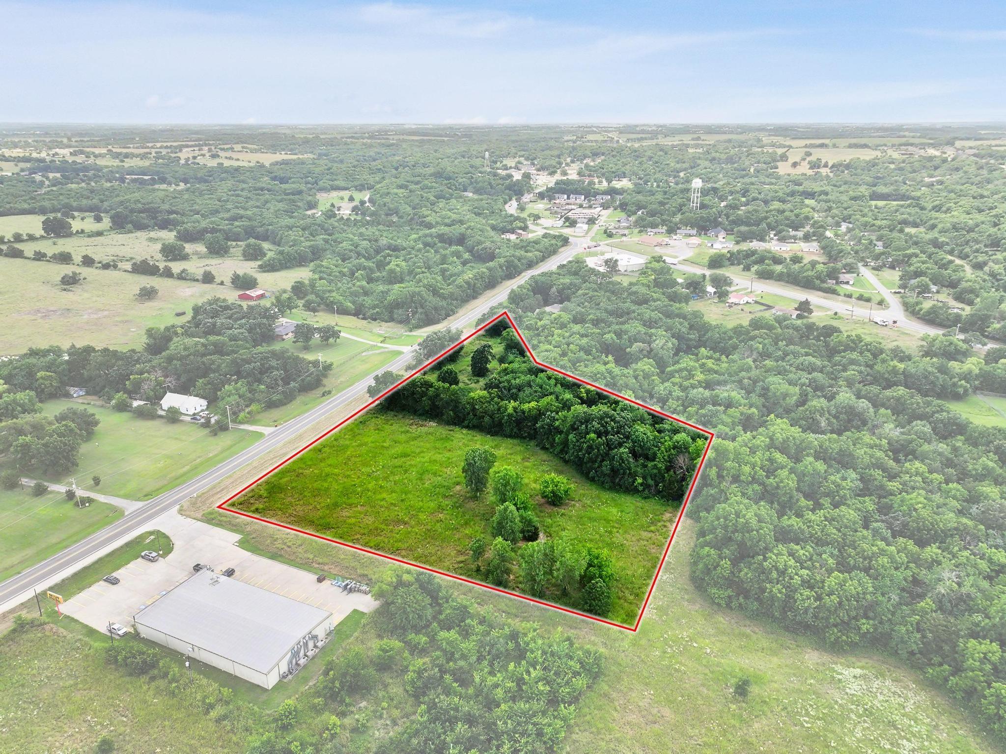 main property photo 7