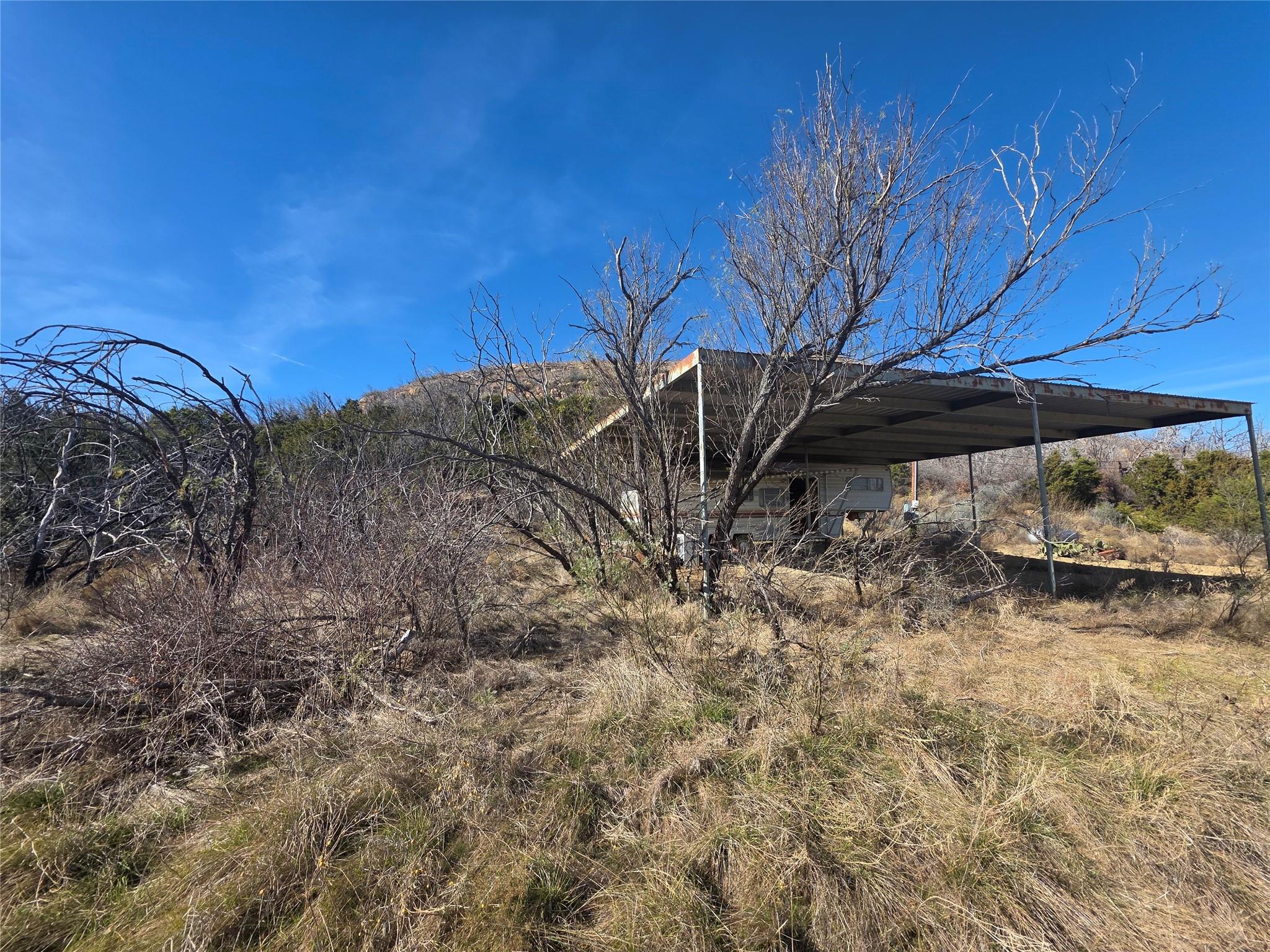 main property photo 13