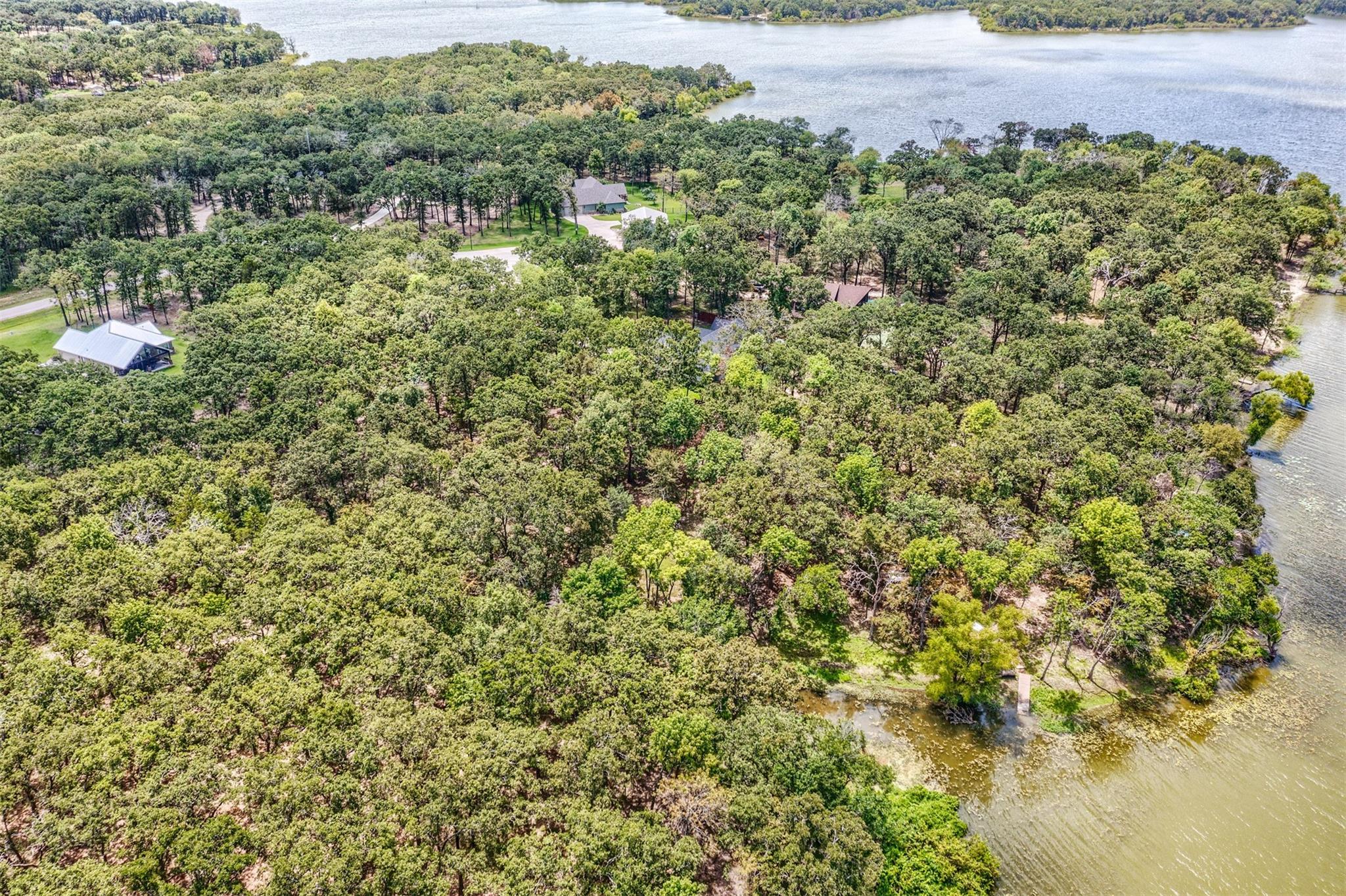 main property photo 17