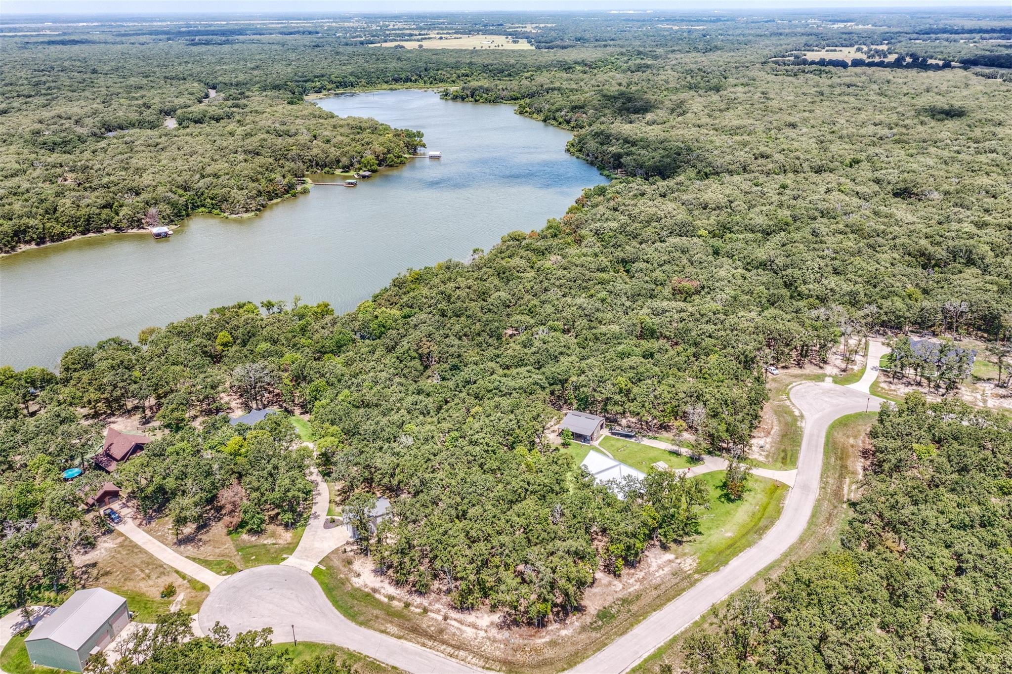 main property photo 35