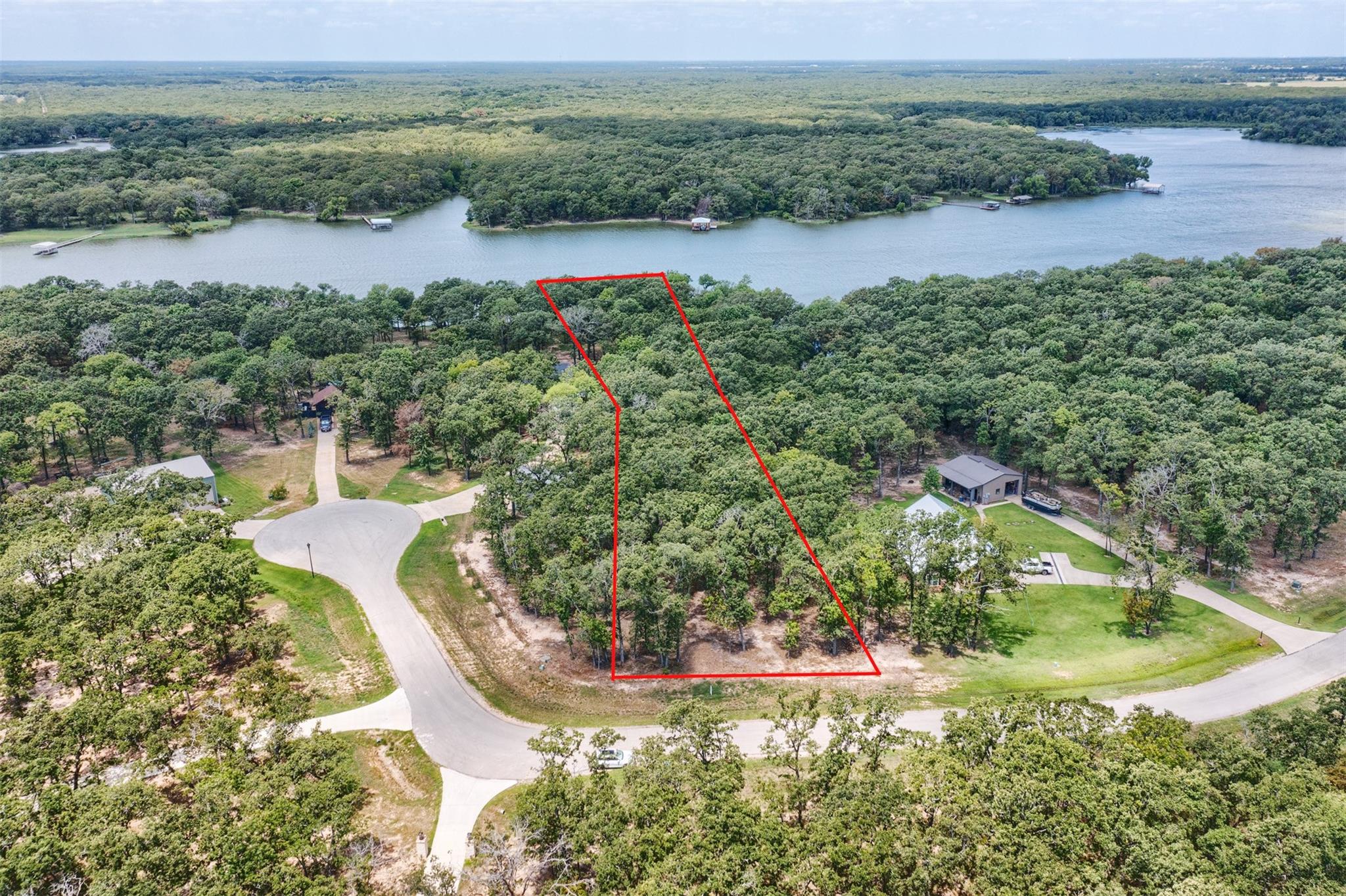 main property photo 4