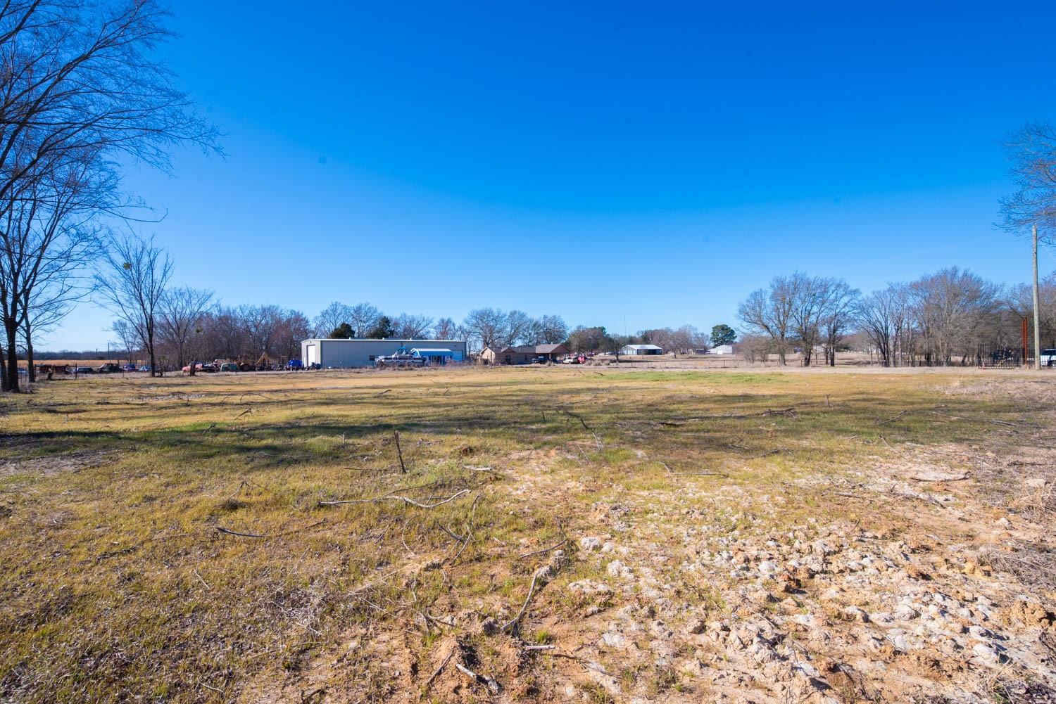 main property photo 13