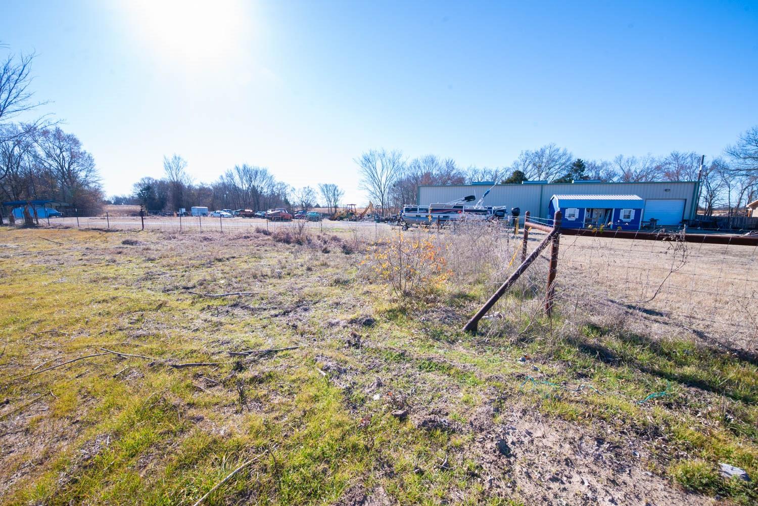 main property photo 7