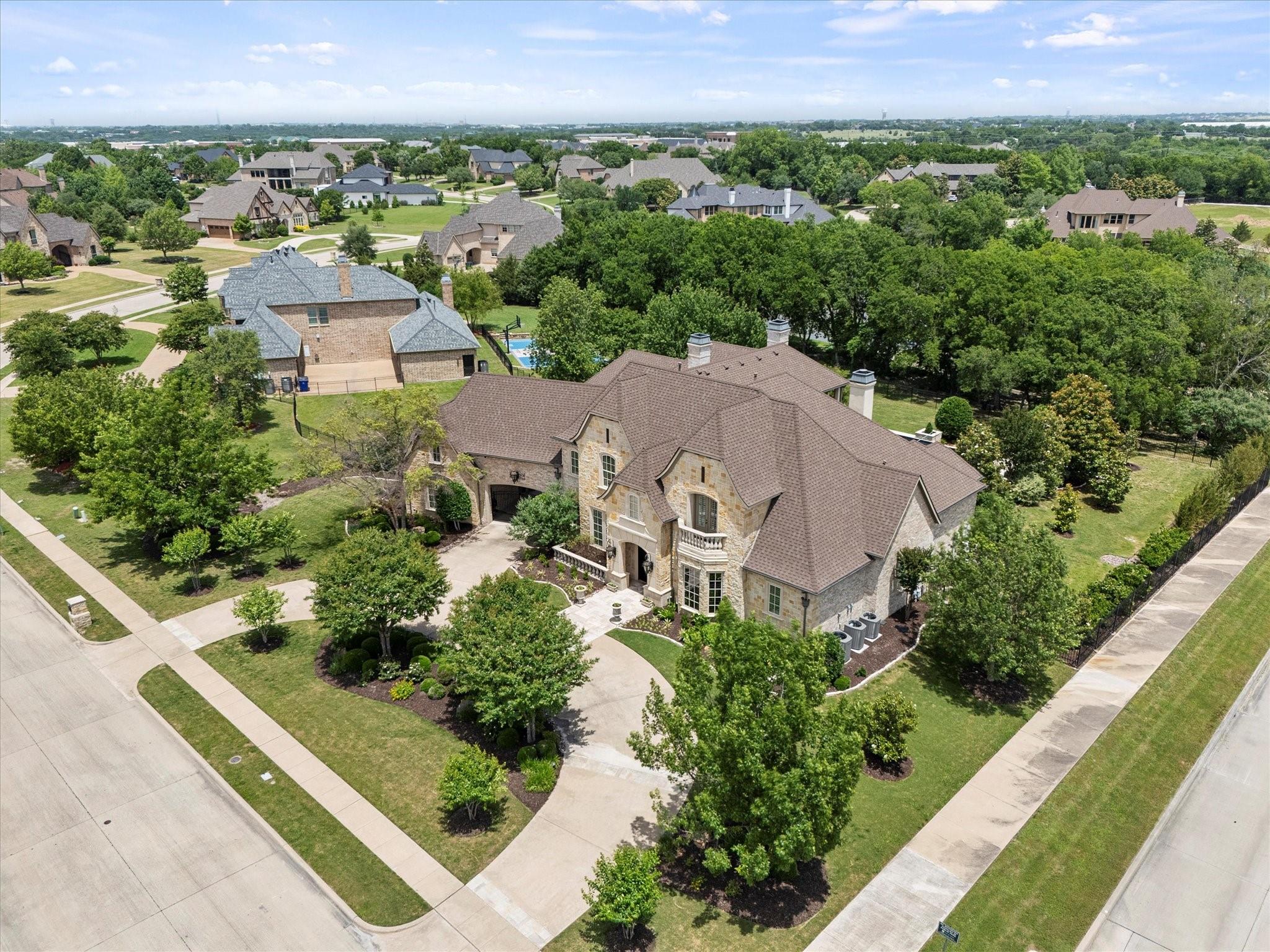main property photo 4