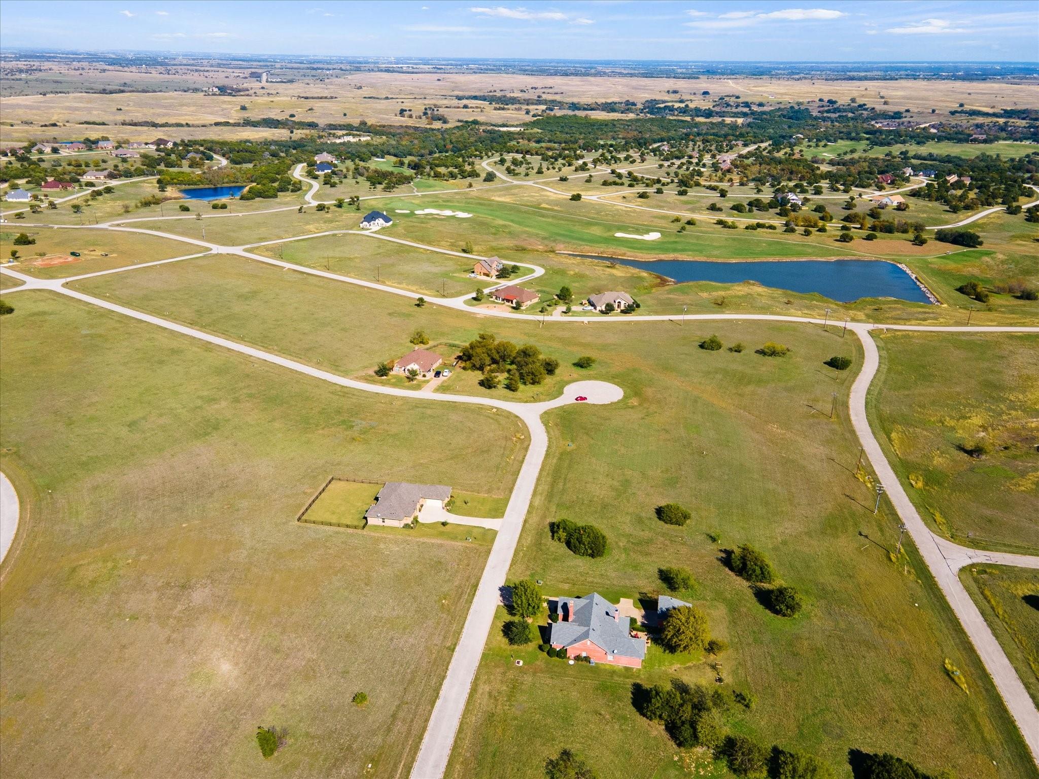 main property photo 10