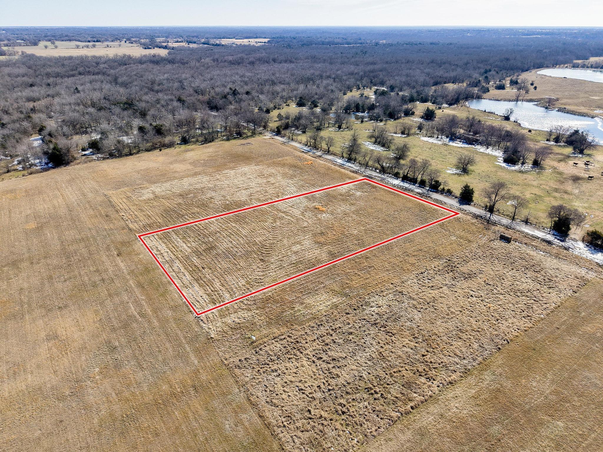 main property photo 19