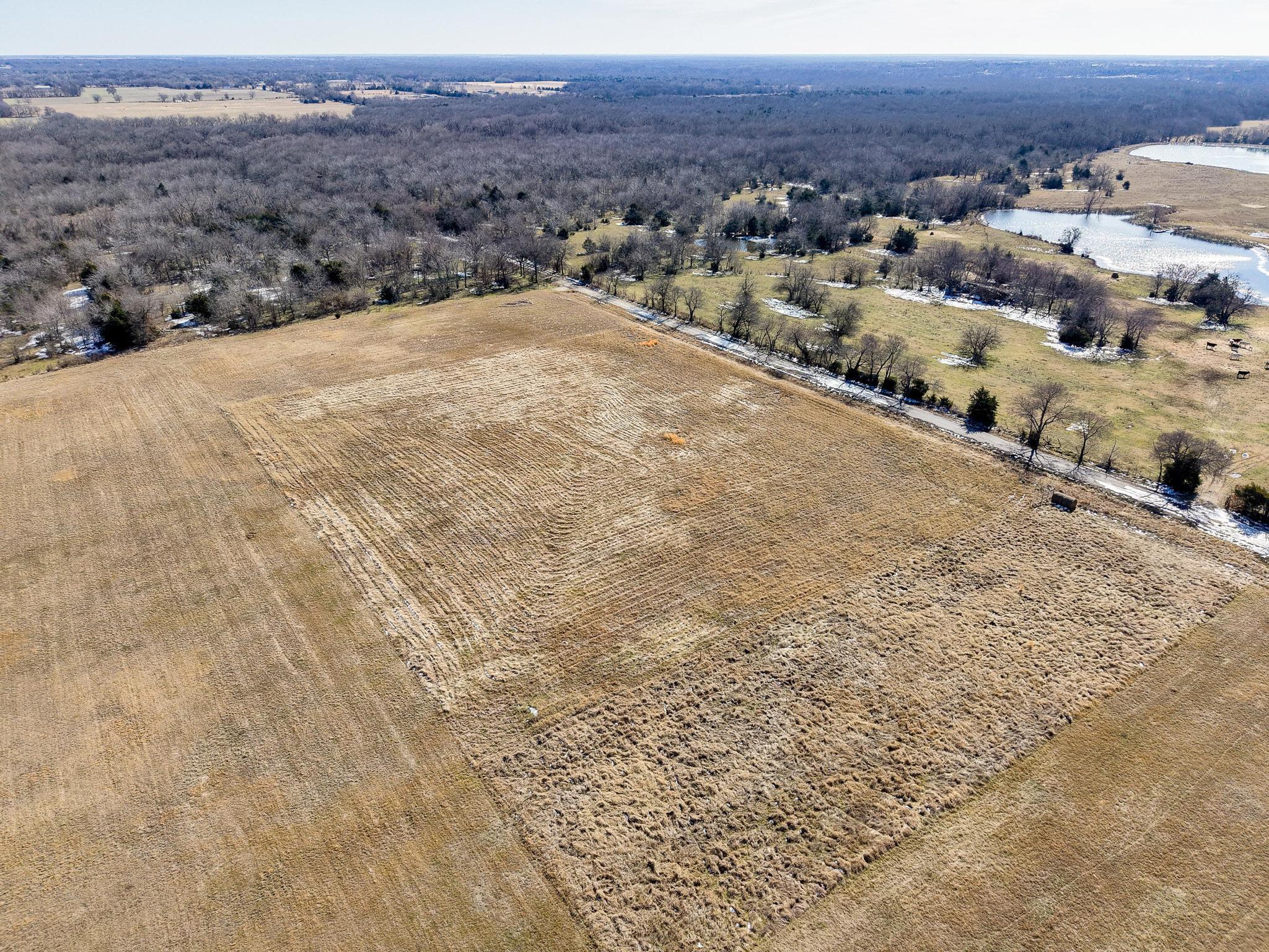 main property photo 20