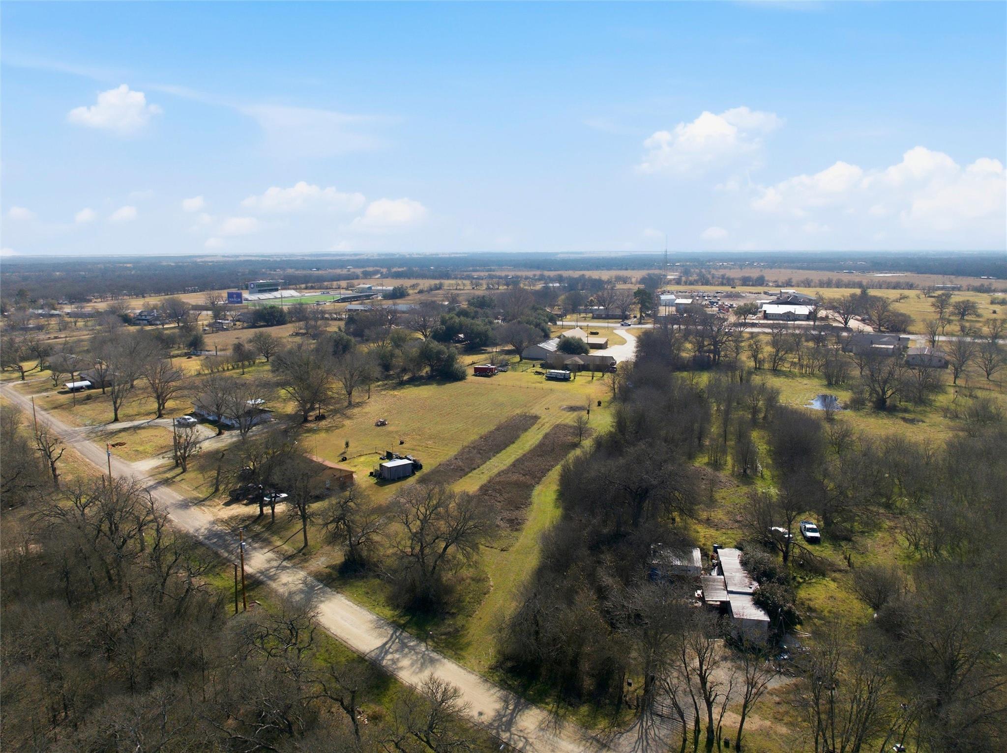 main property photo 3