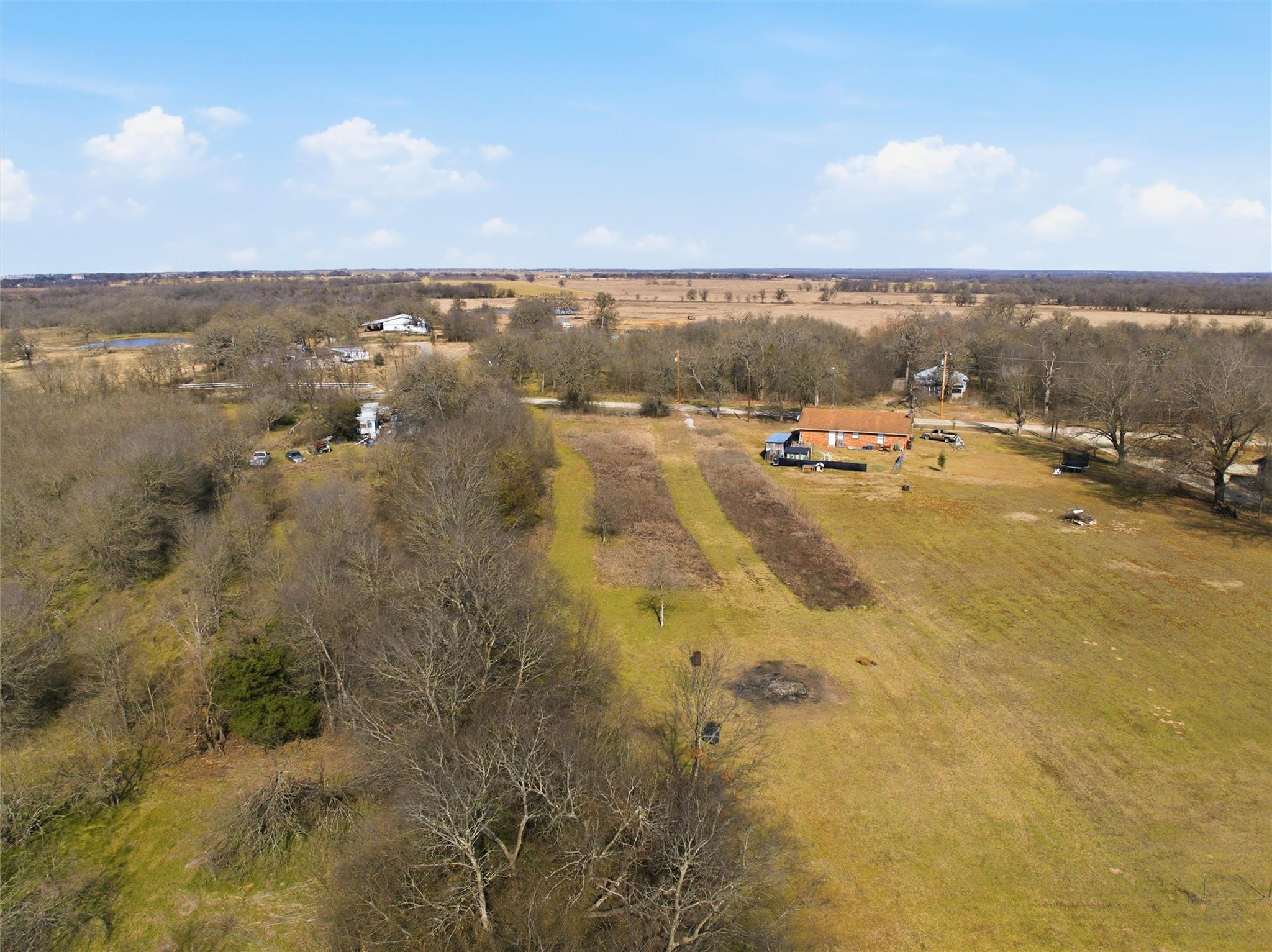 main property photo 6