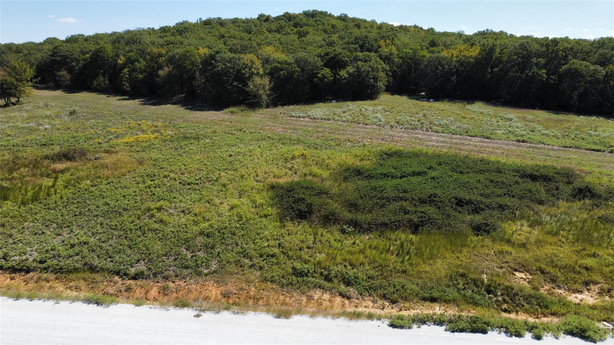 main property photo 16