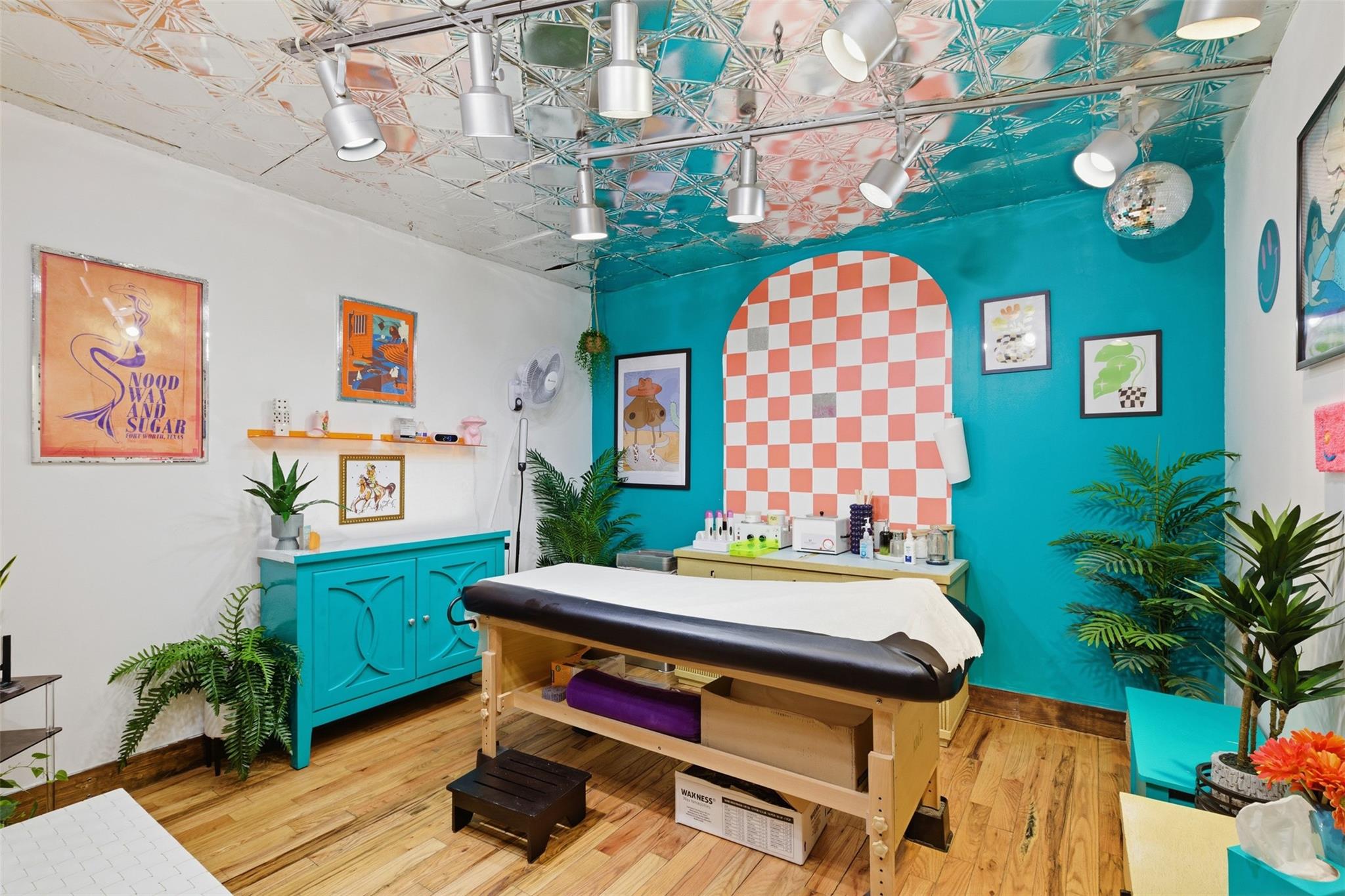 main property photo 15