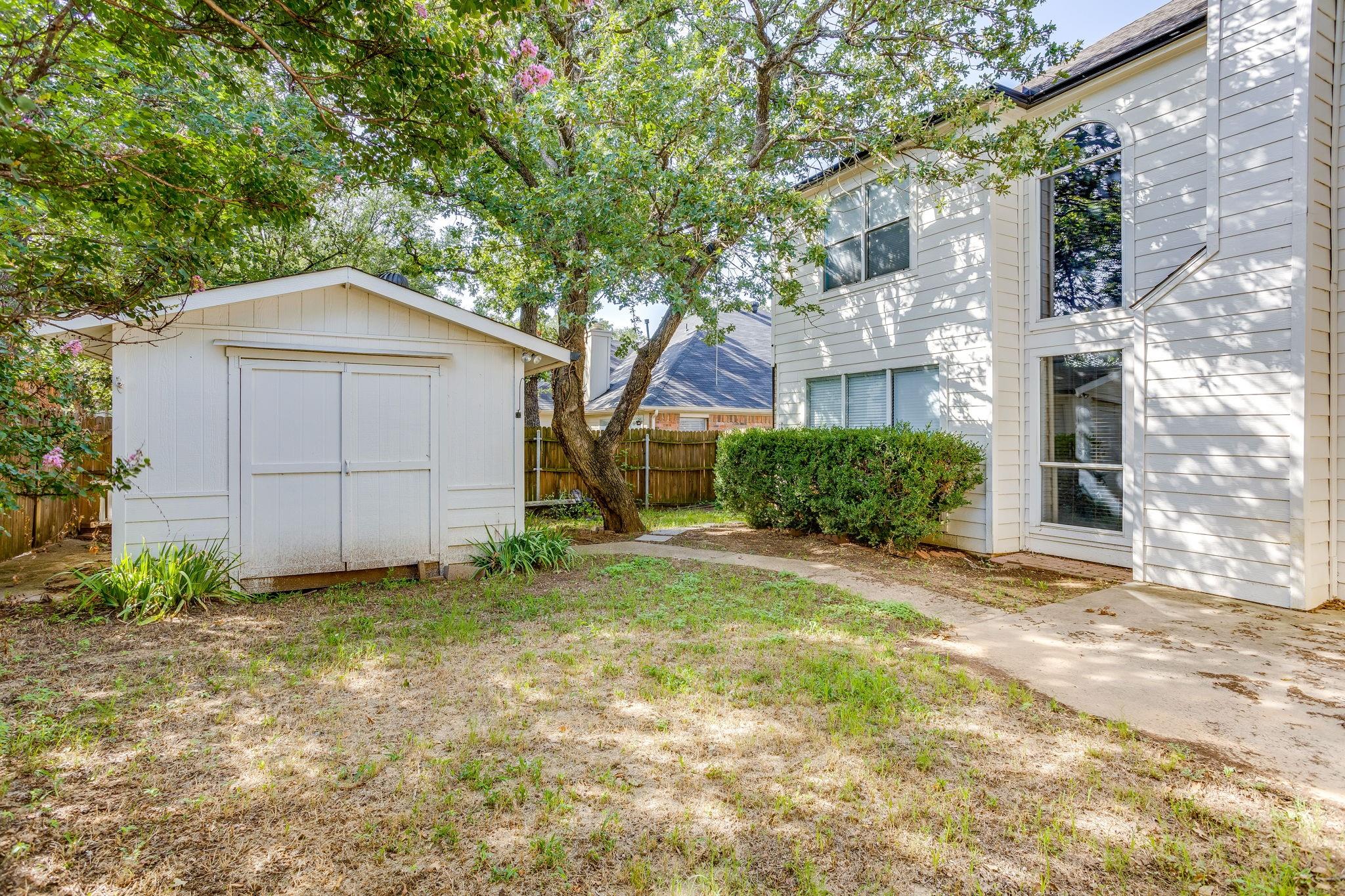 main property photo 39