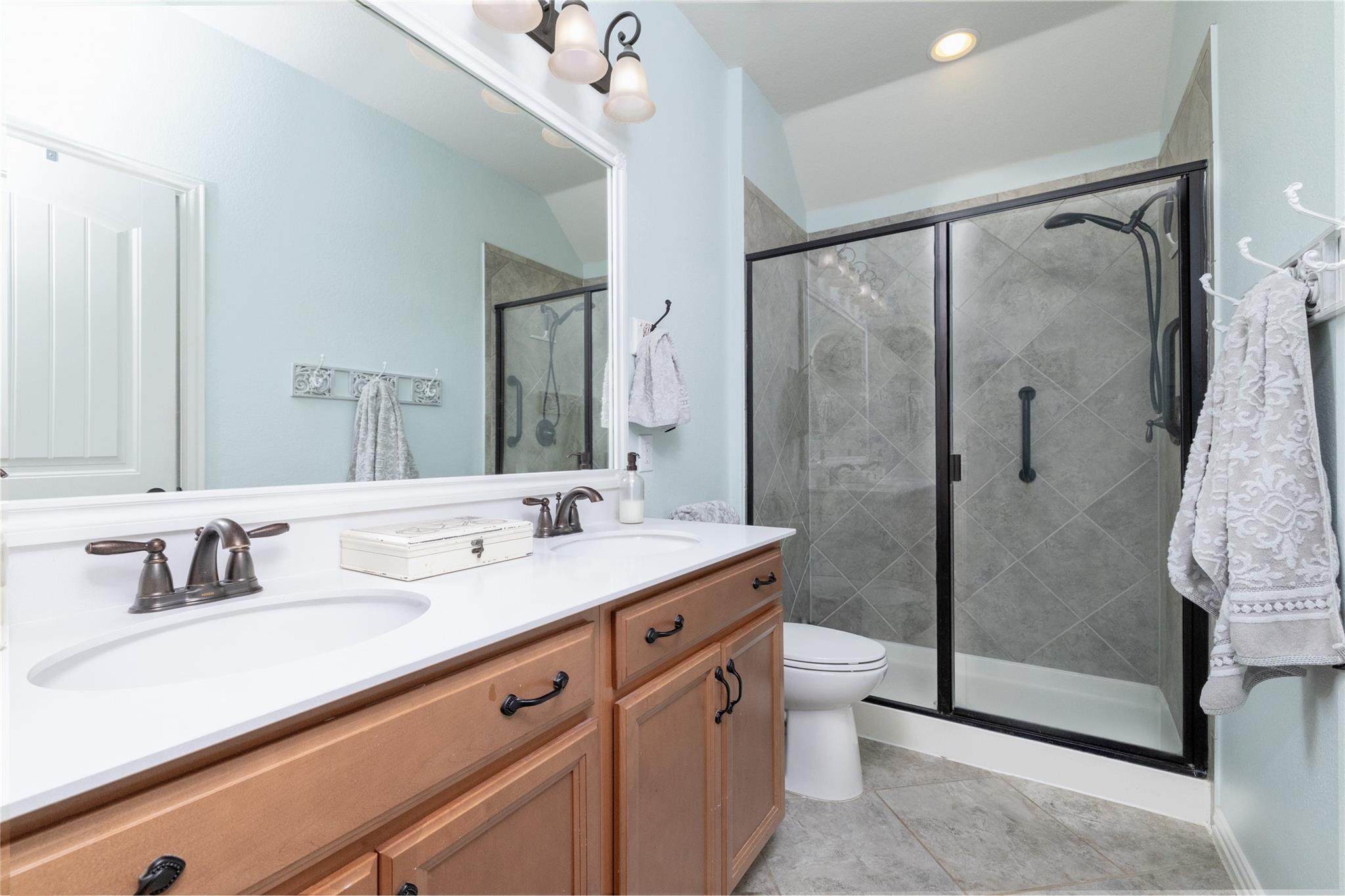 main property photo 21