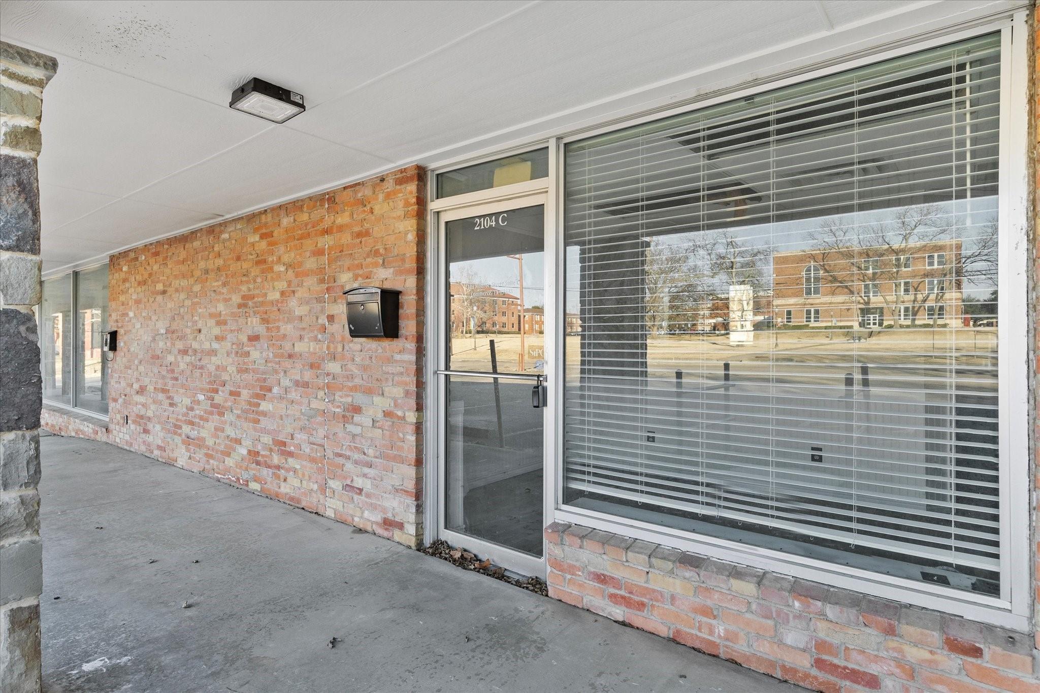 main property photo 24