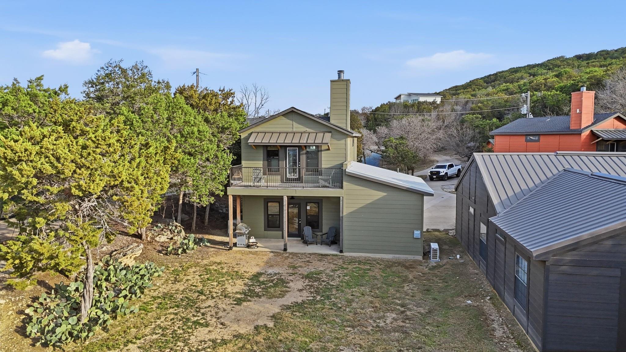 main property photo 22