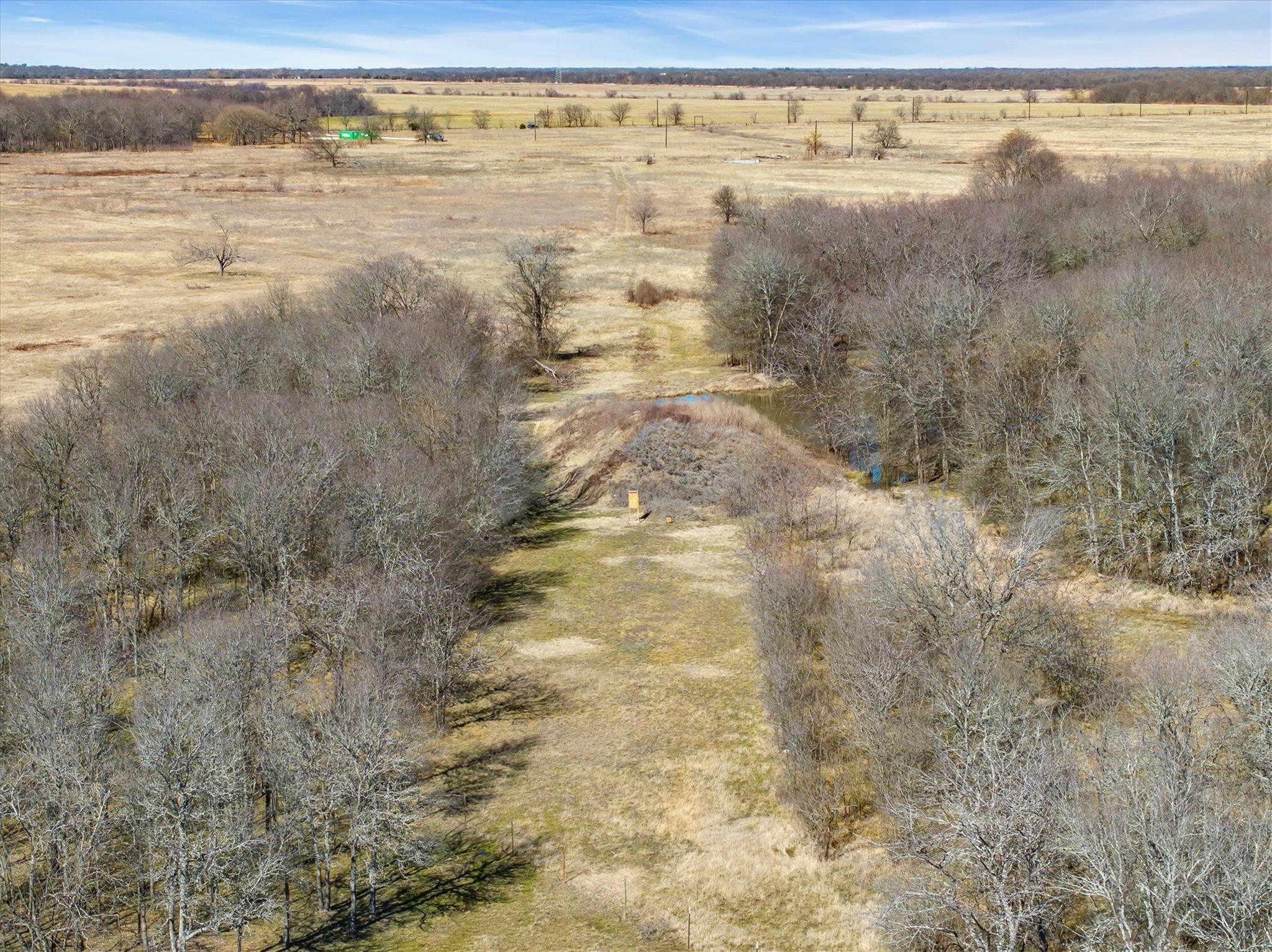 main property photo 13