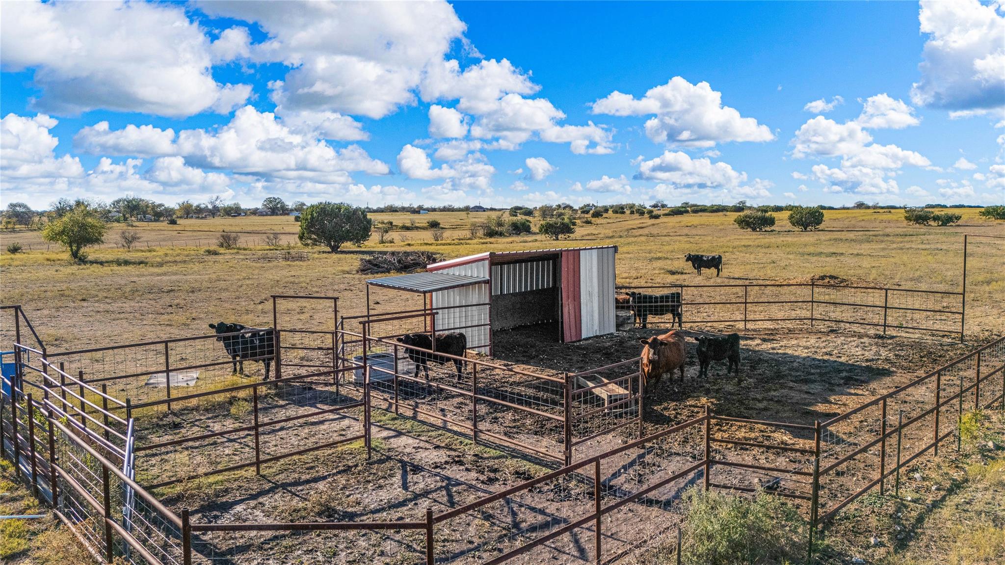 main property photo 27