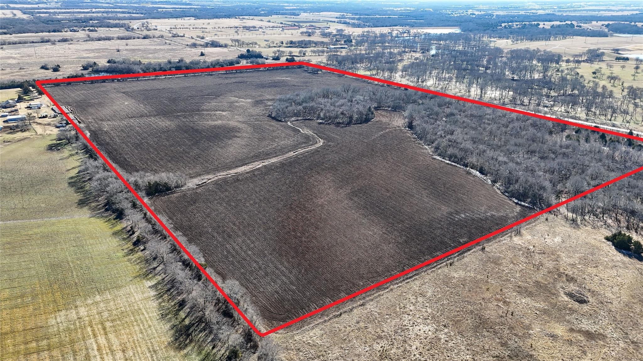 main property photo 17