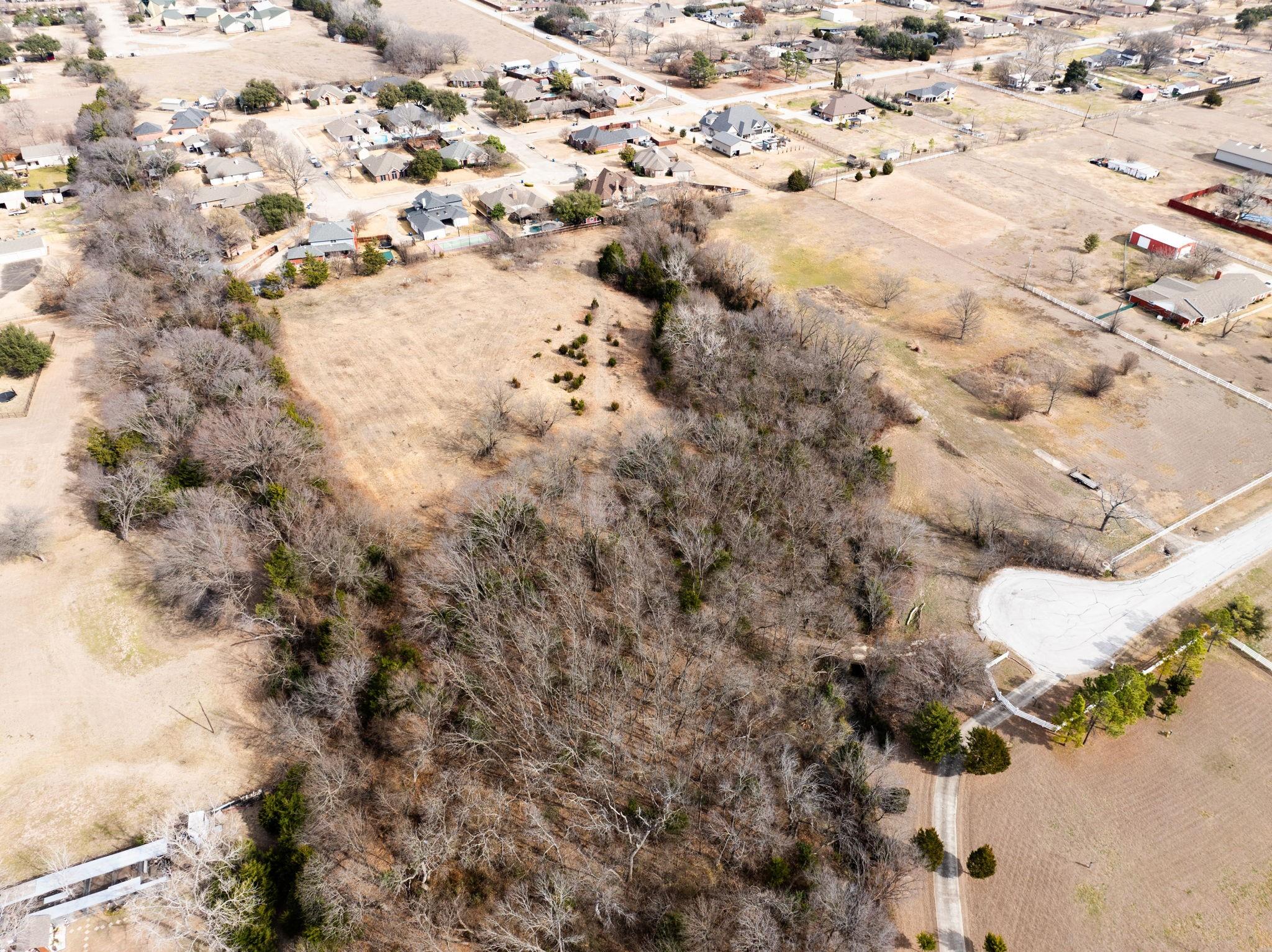 main property photo 12