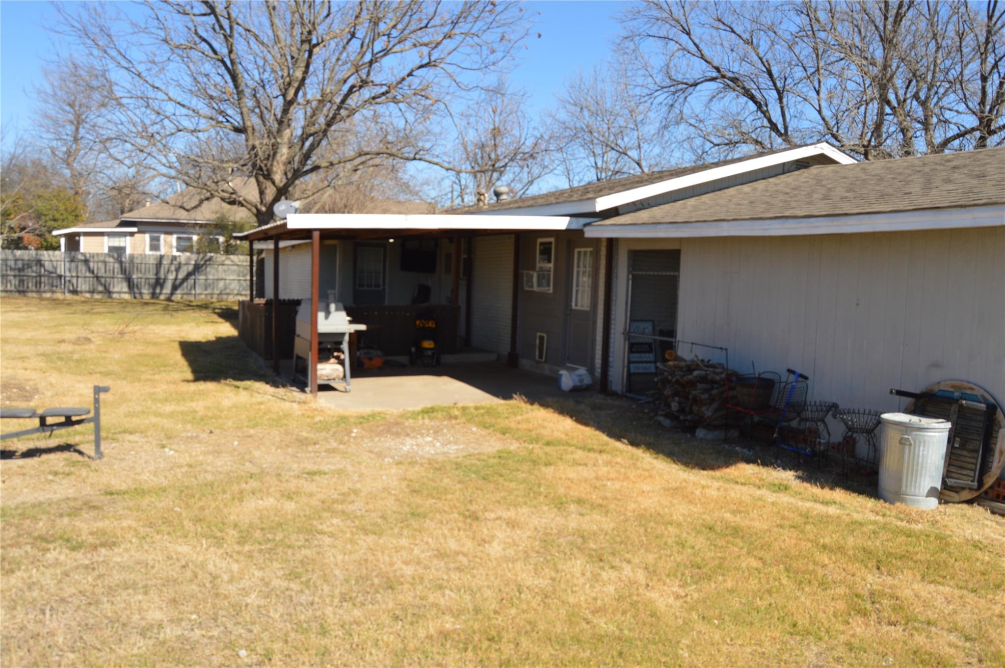 main property photo 21