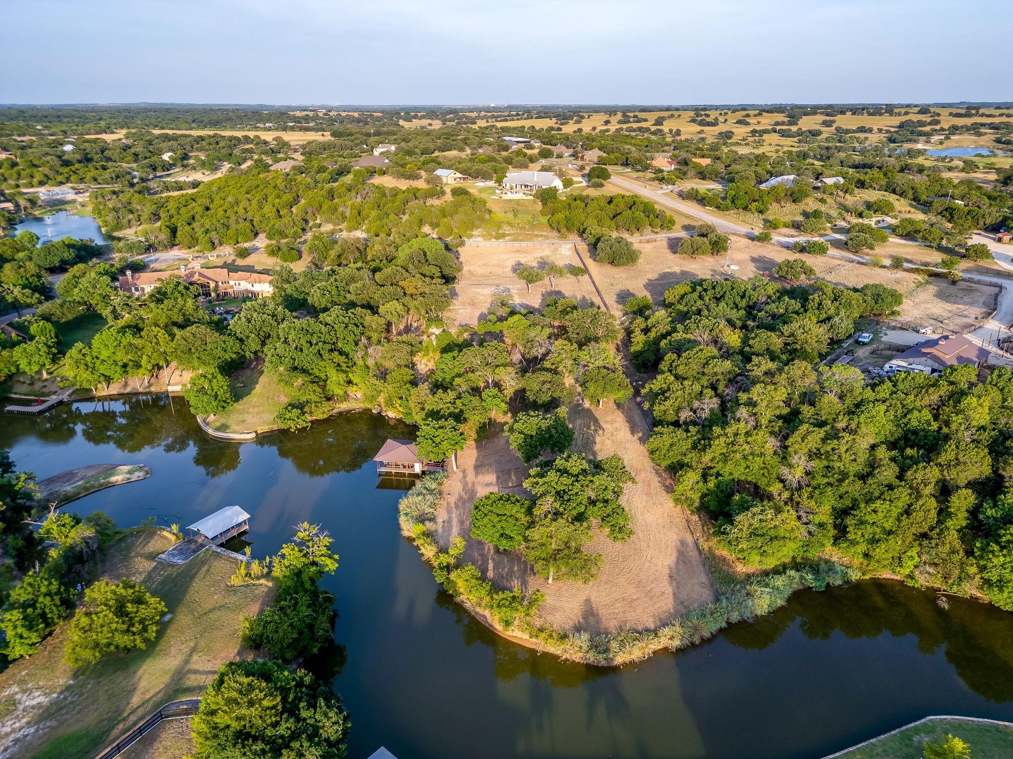 main property photo 20