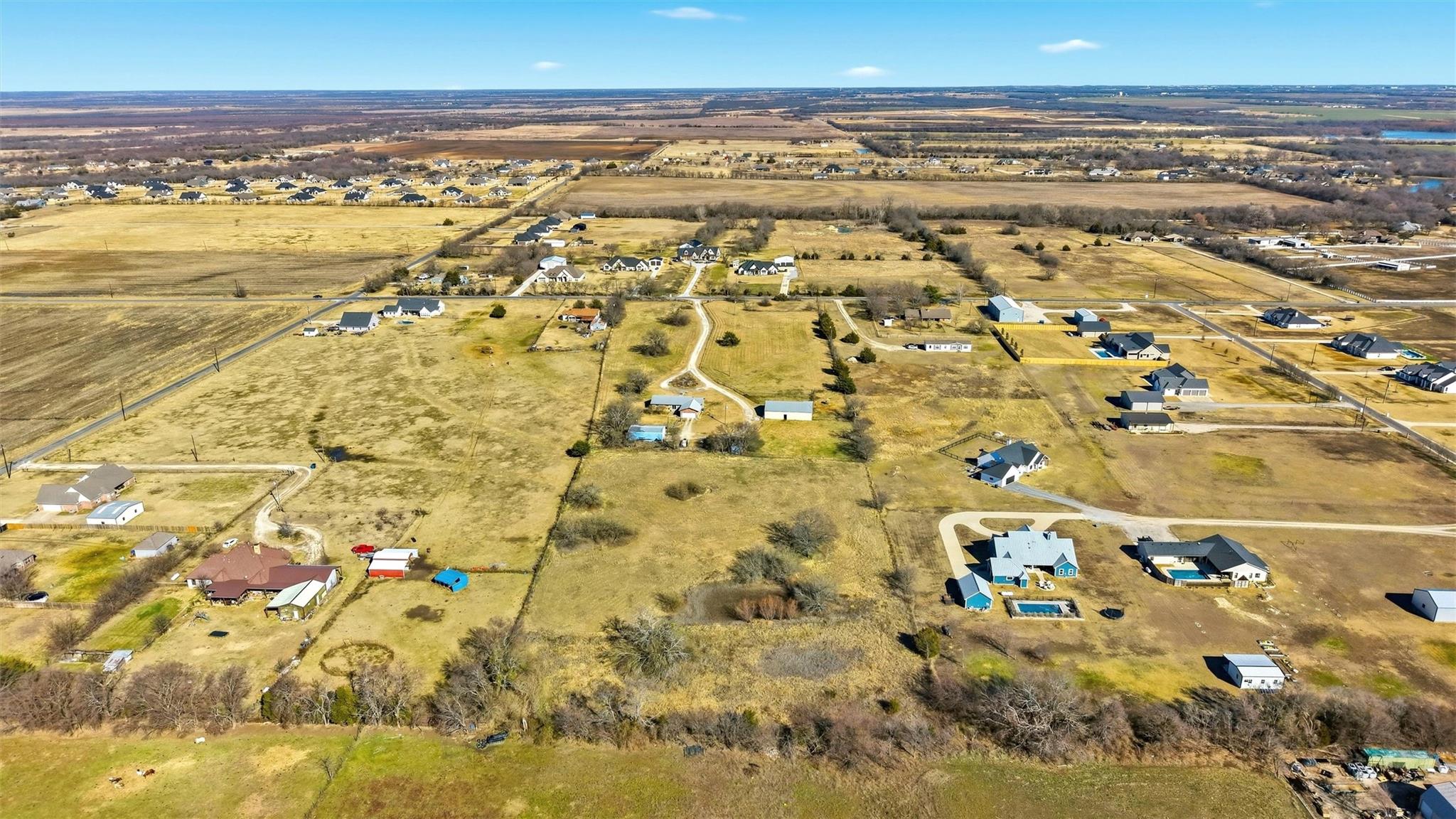 main property photo 10