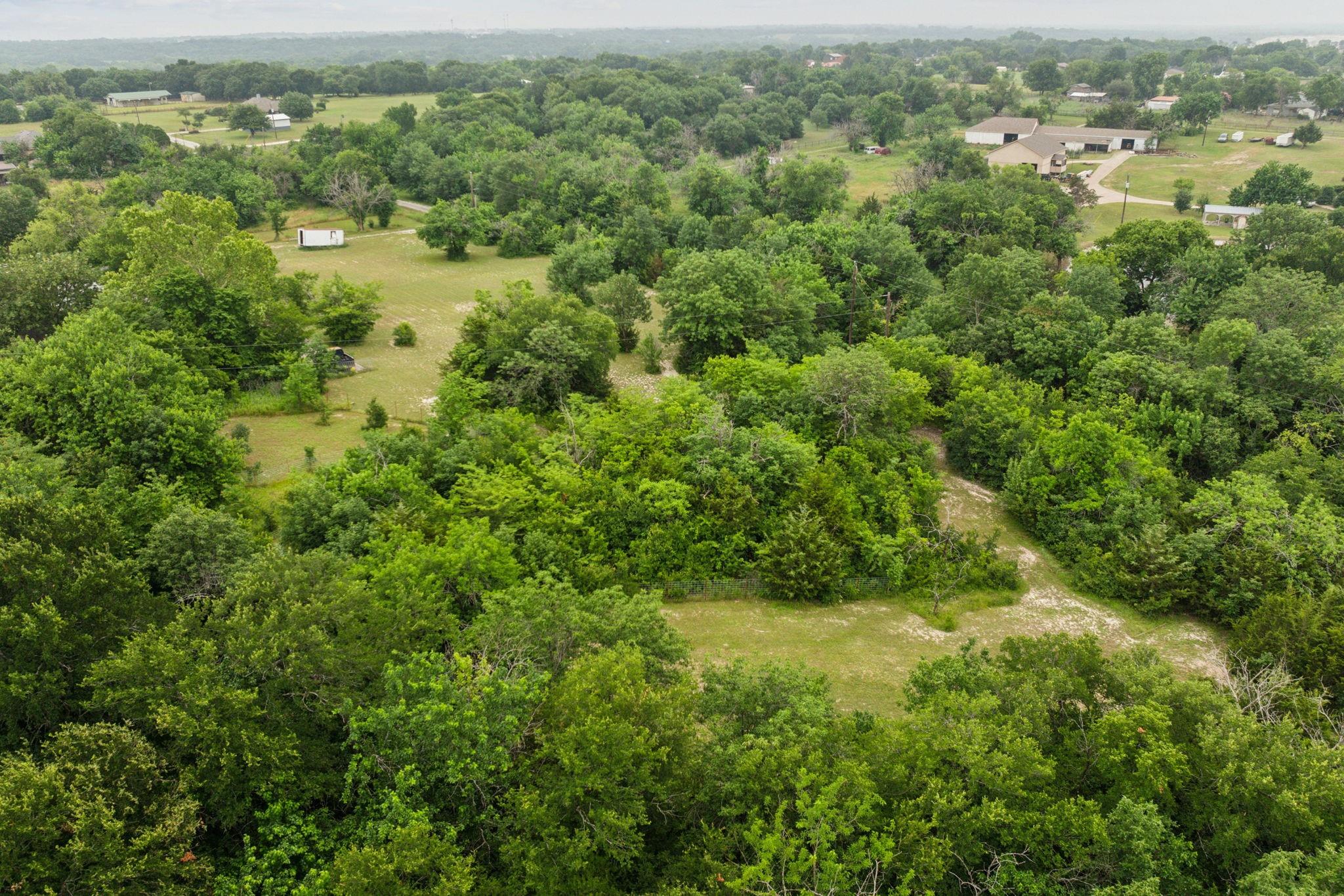 main property photo 13