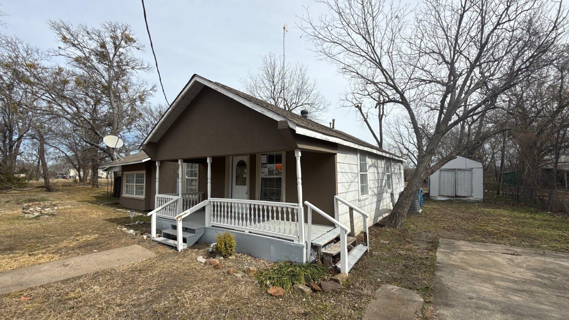 main property photo 4
