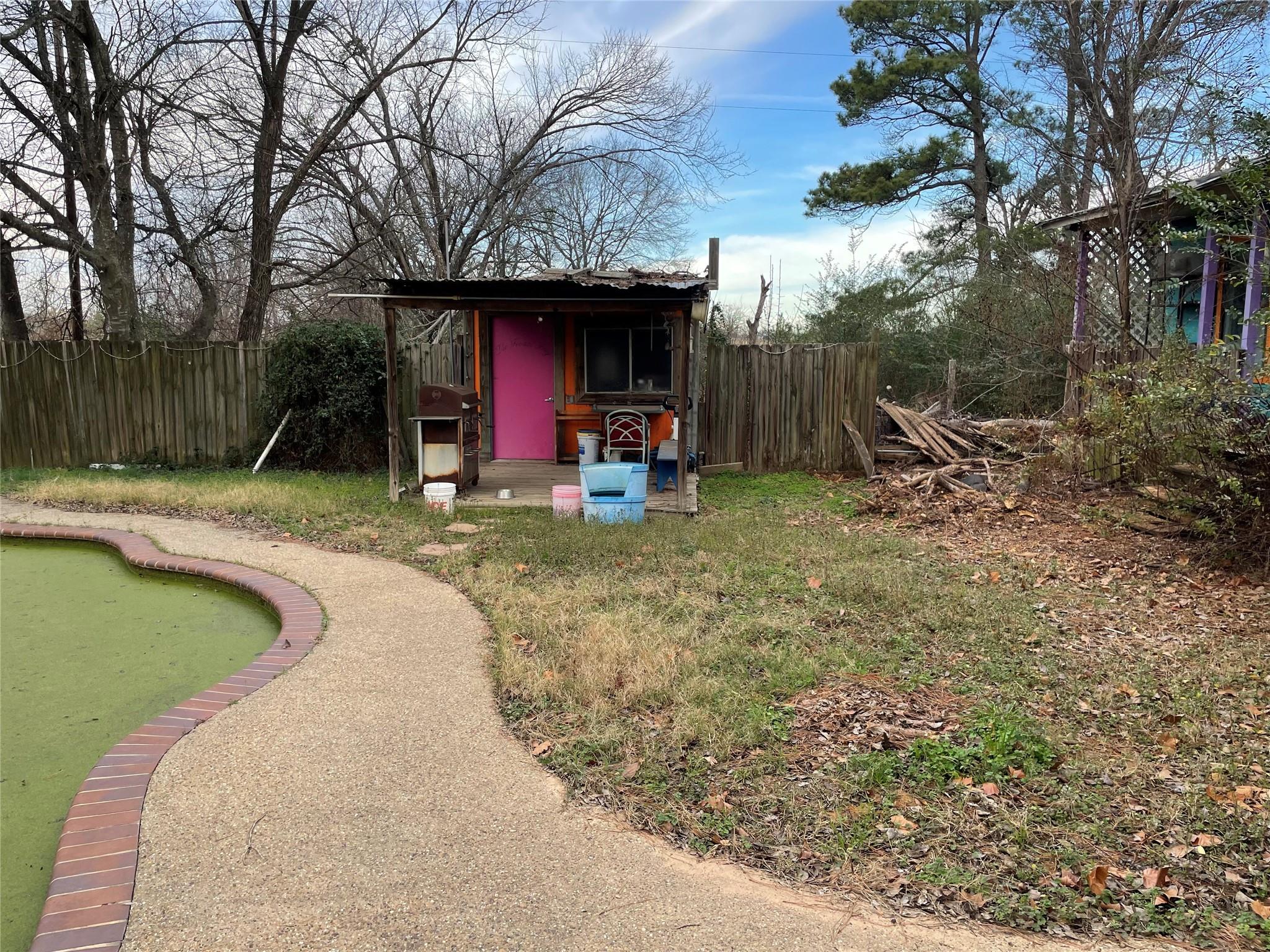main property photo 18