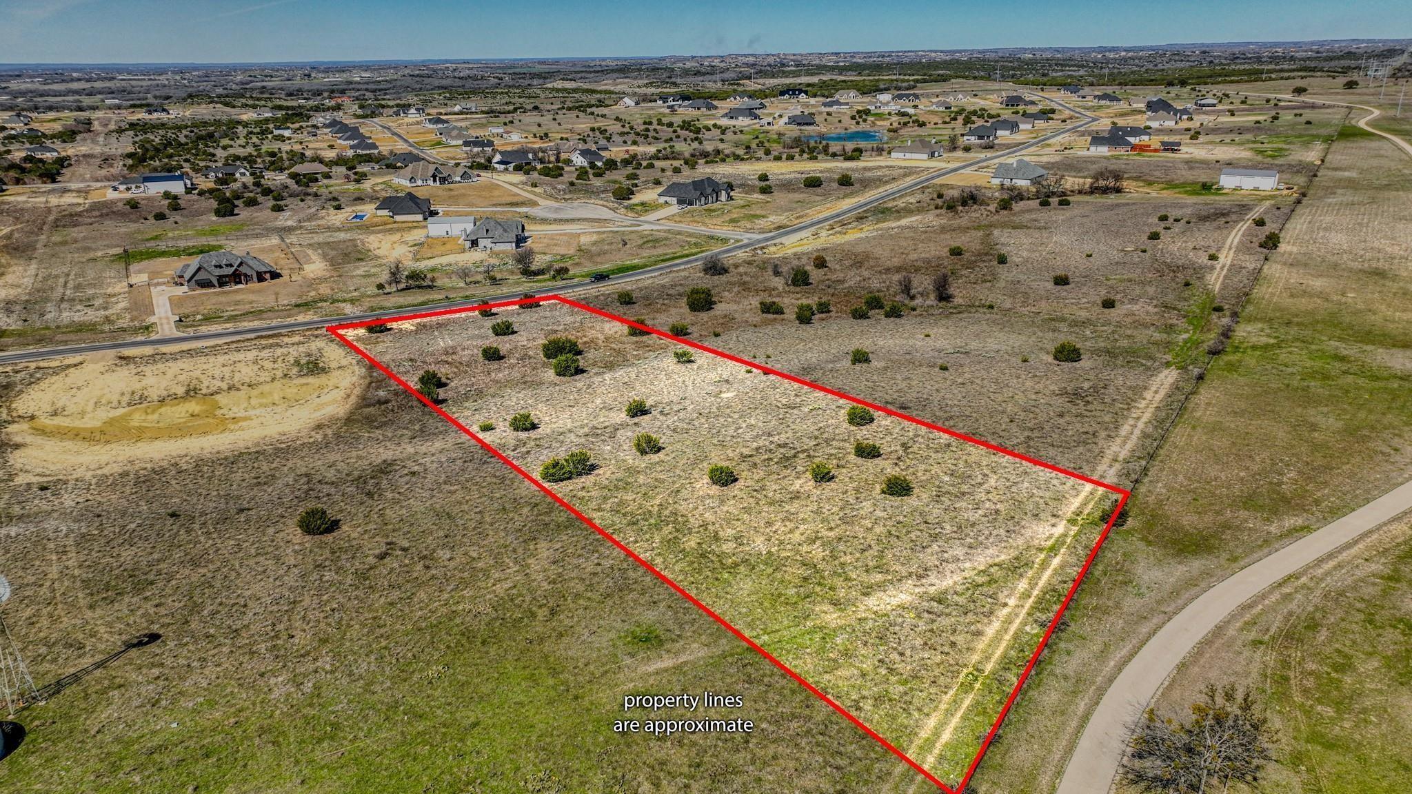 main property photo 16