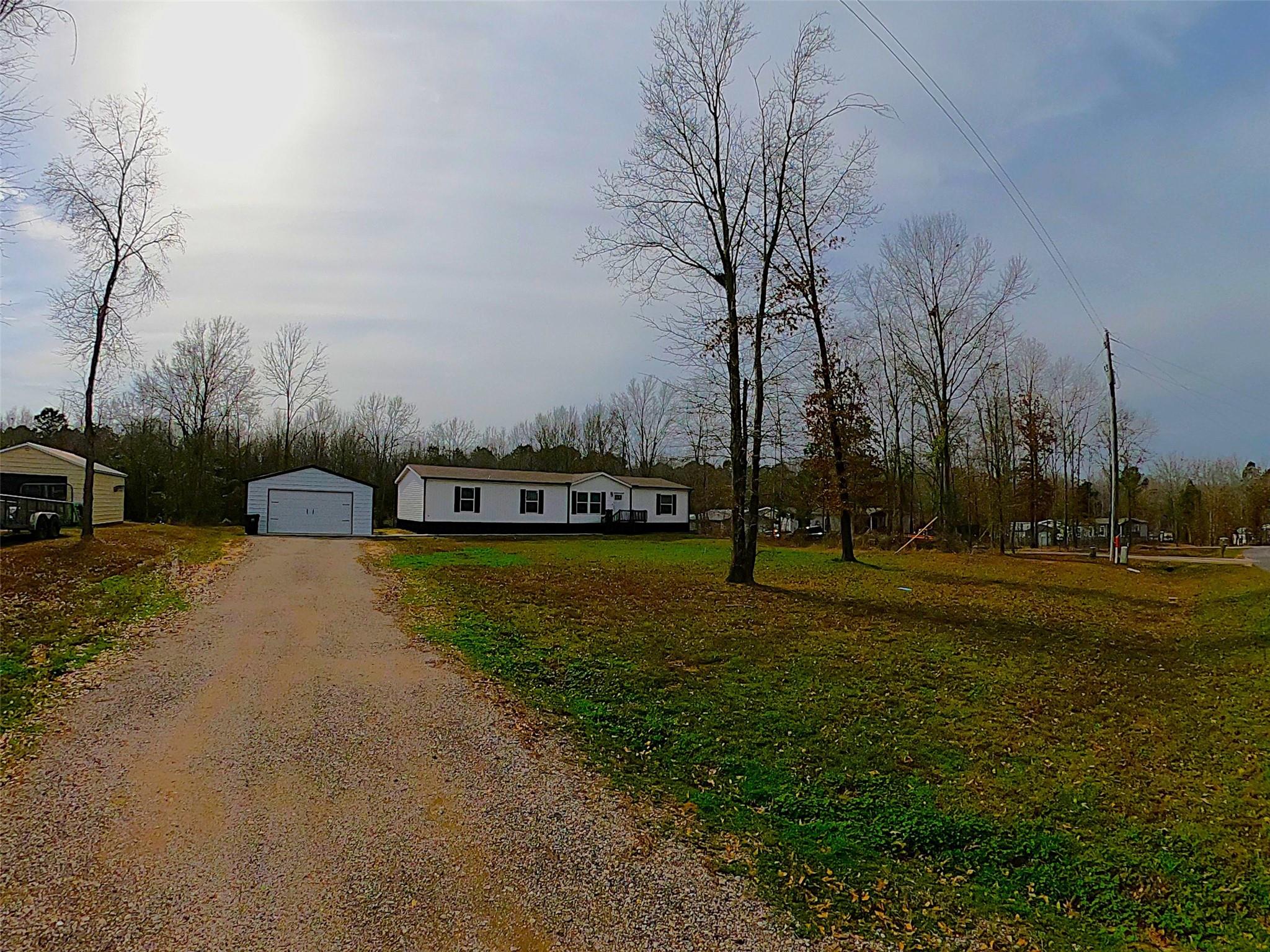 main property photo 13