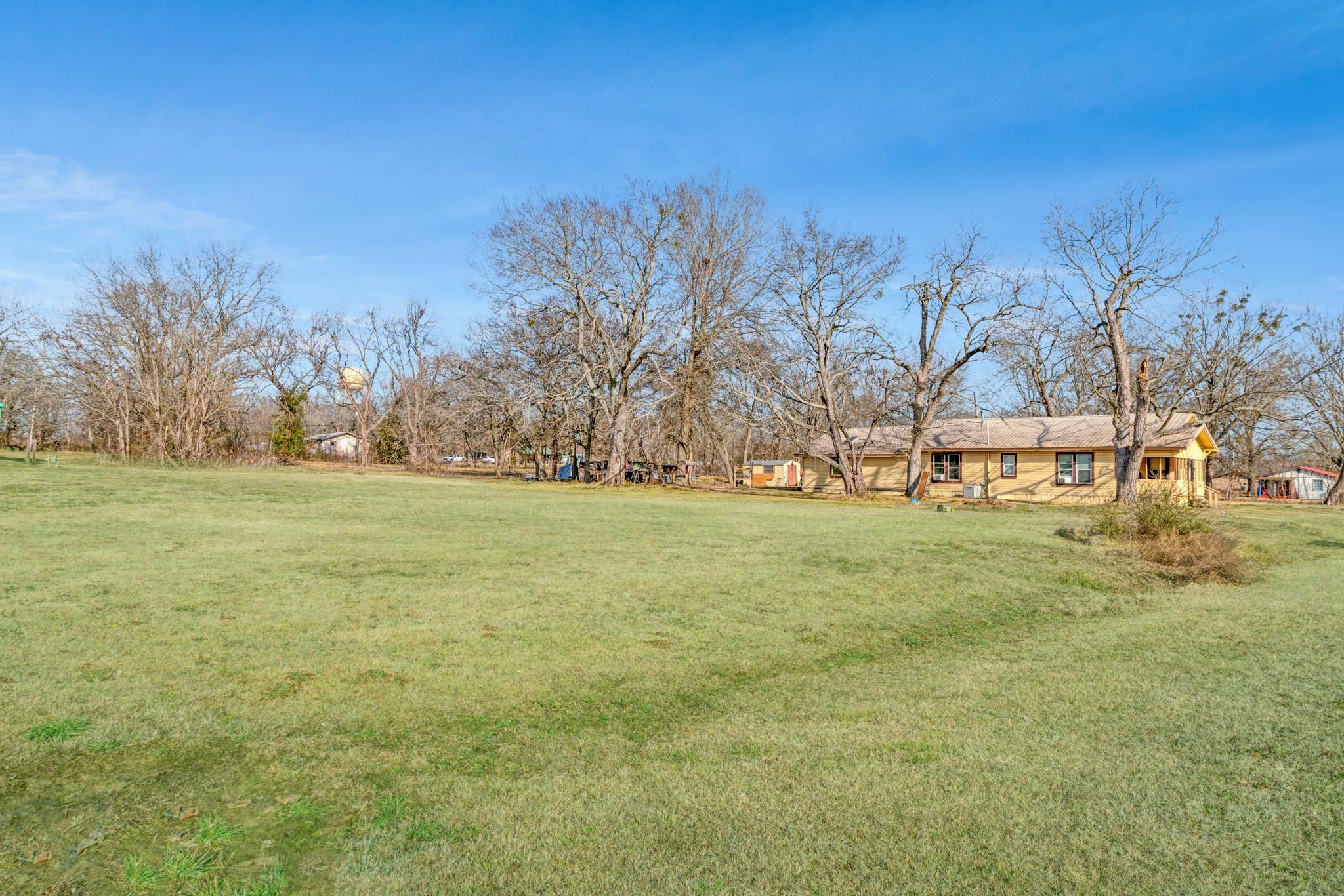 main property photo 14