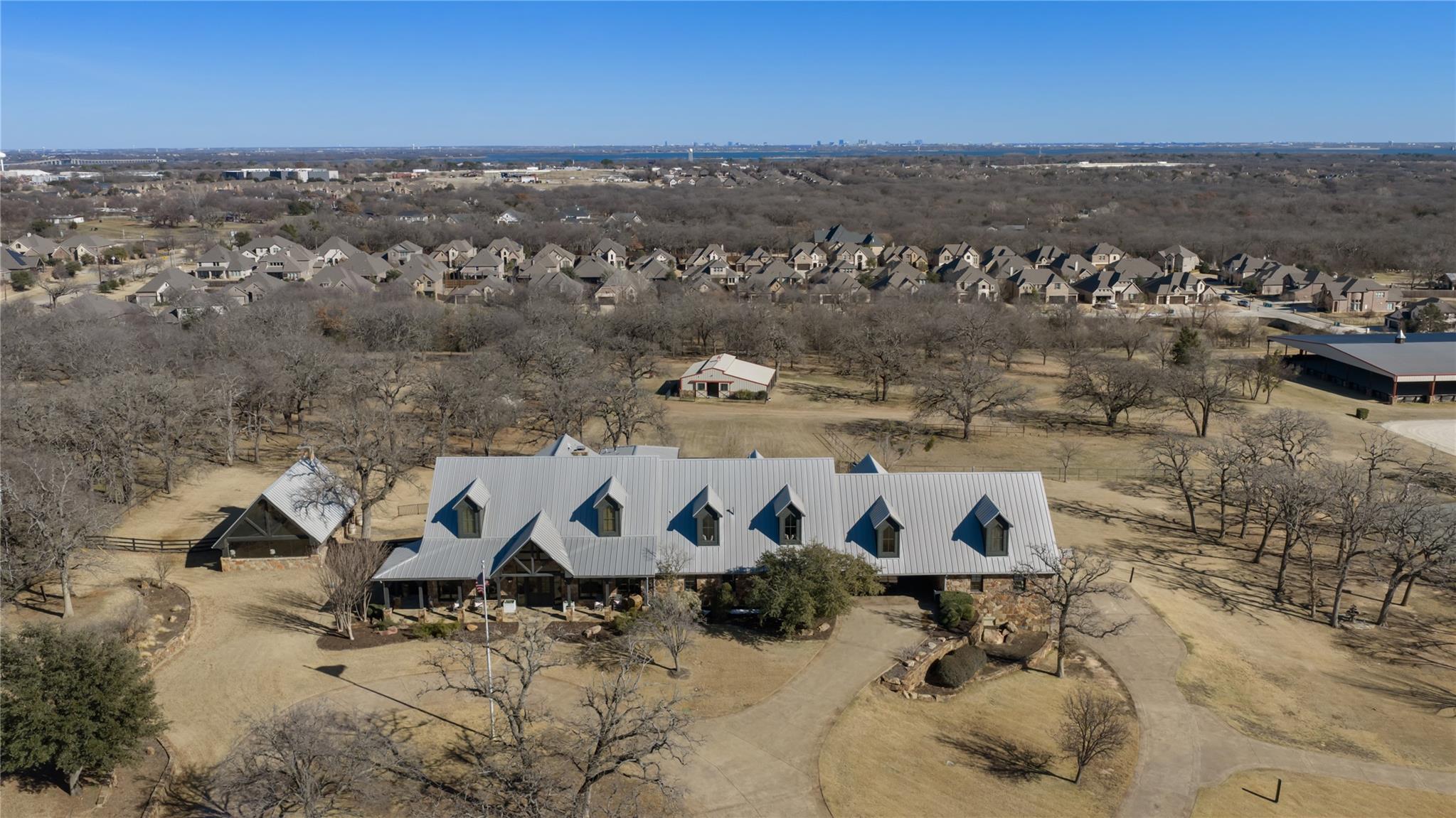 main property photo 18
