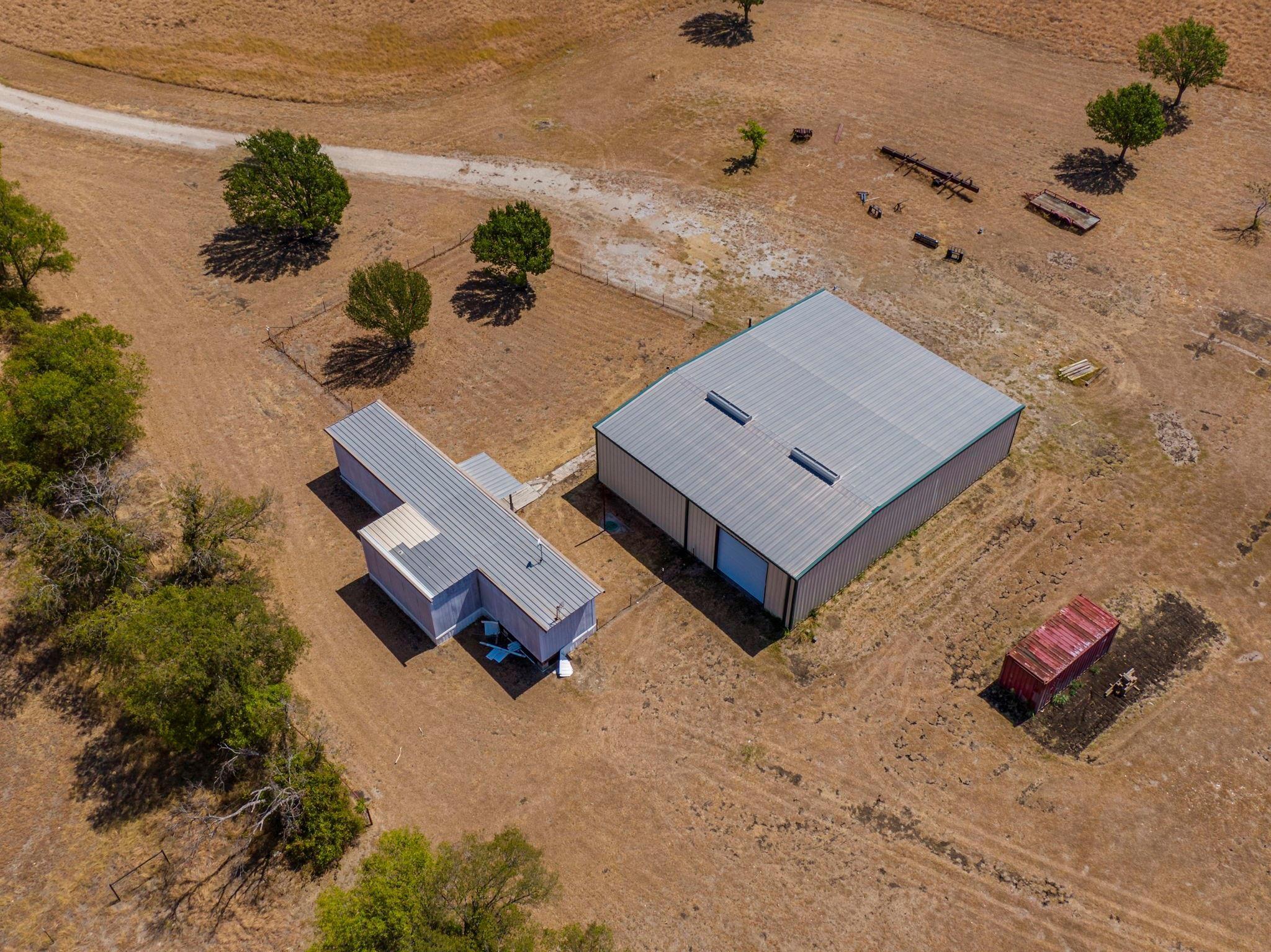 main property photo 2