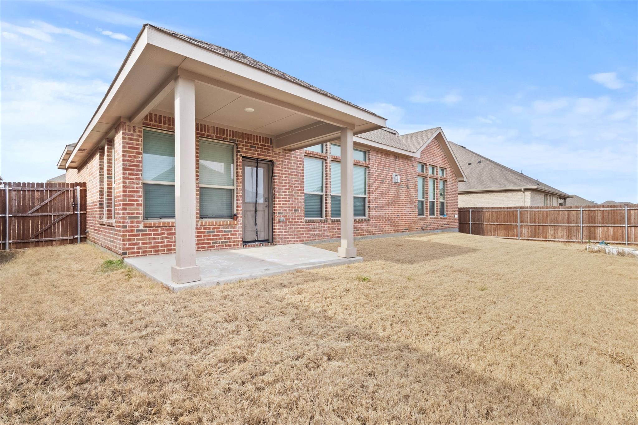 main property photo 27