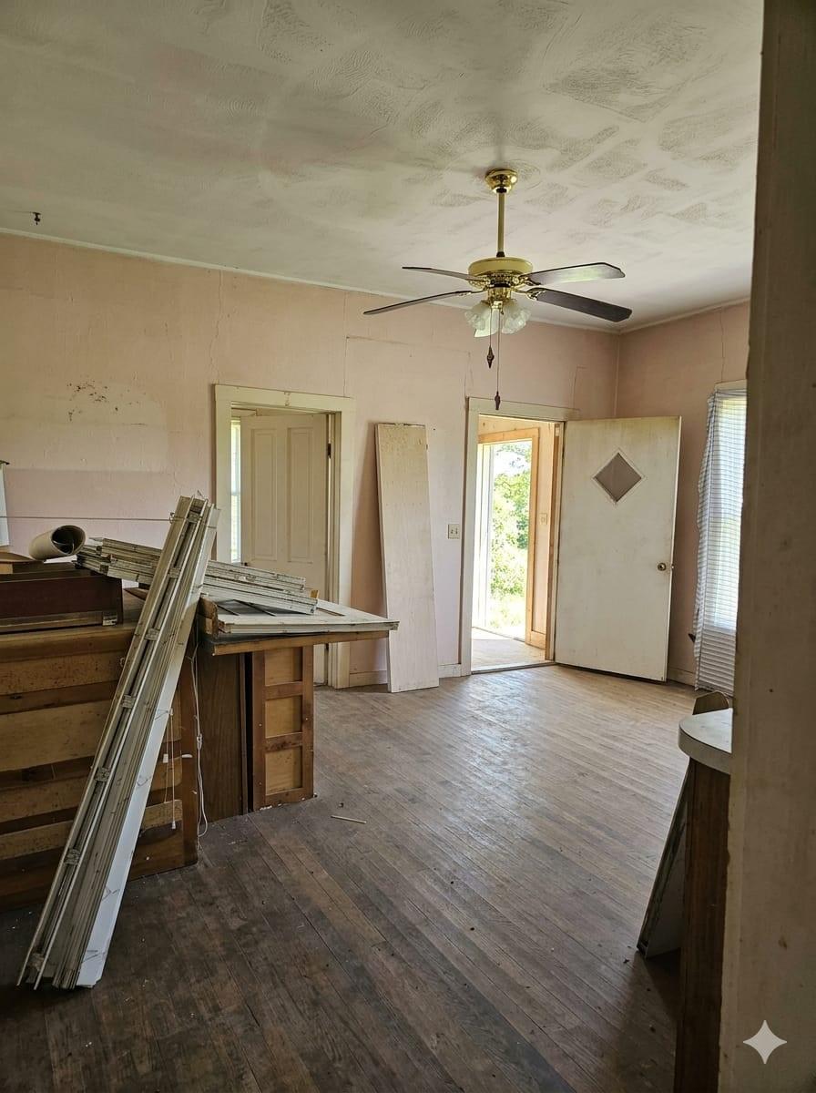 main property photo 14