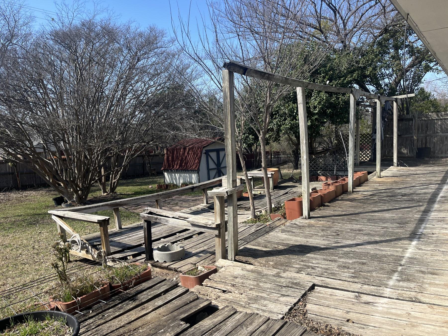 main property photo 19