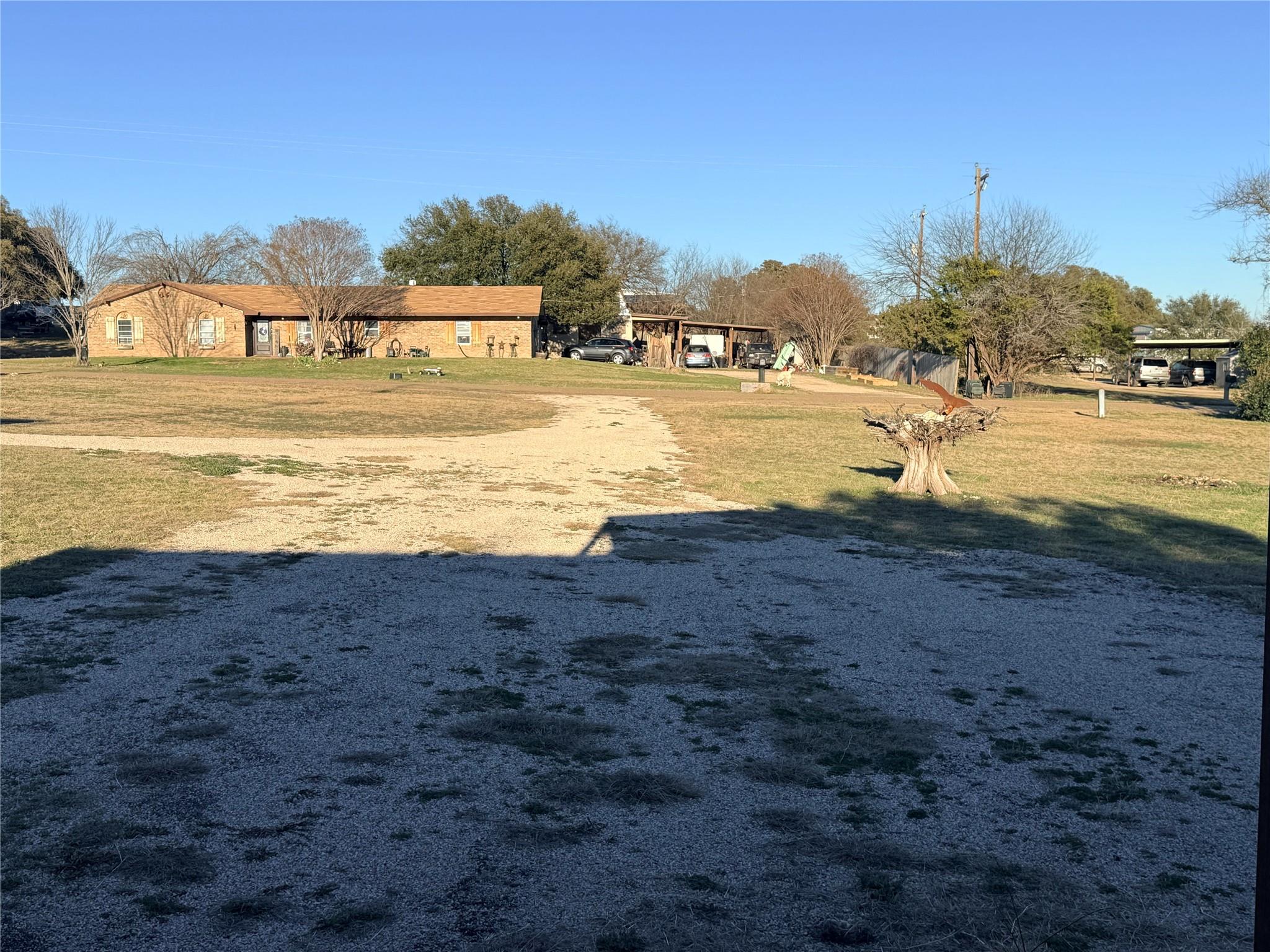 main property photo 30