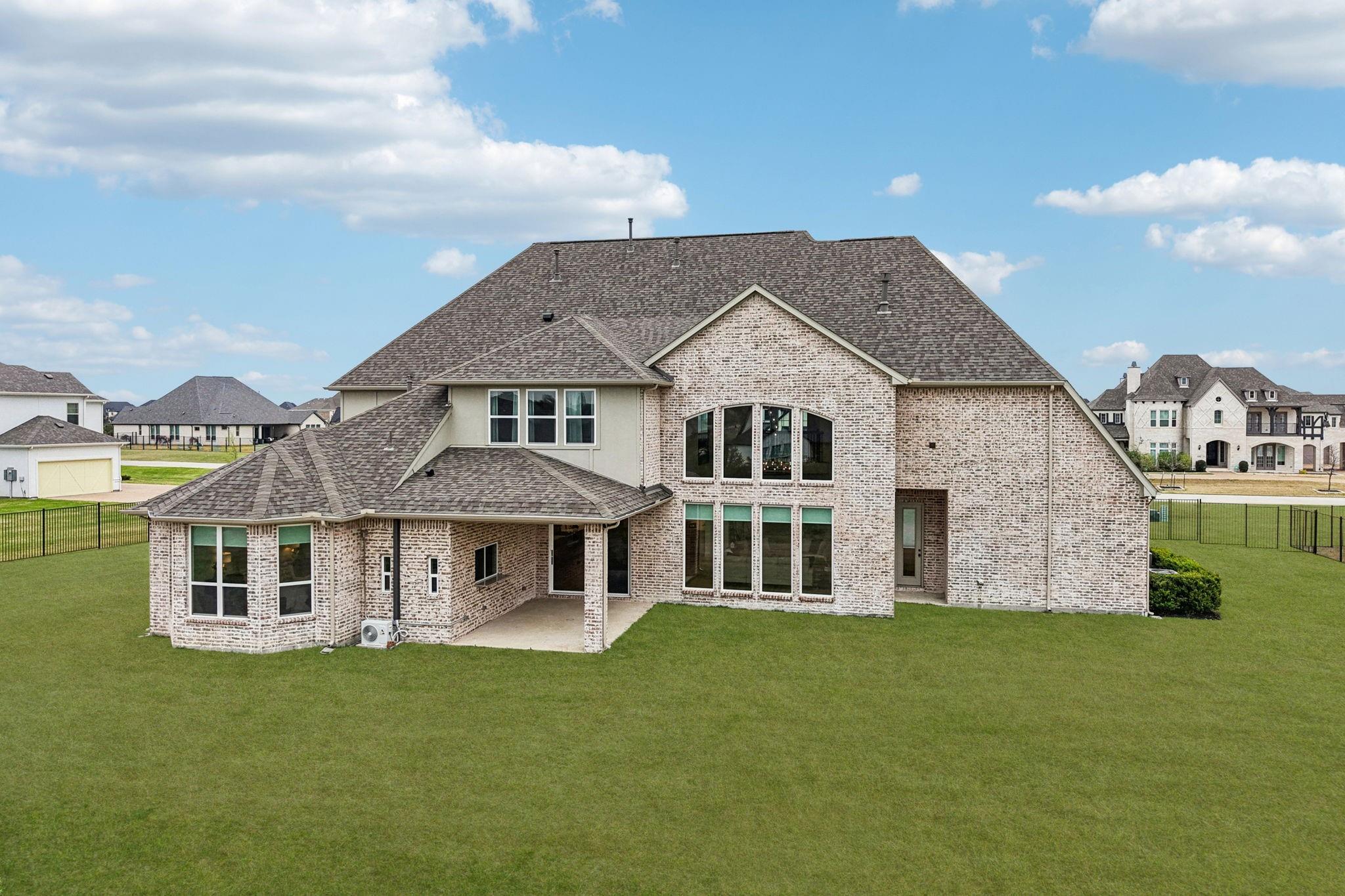 main property photo 37