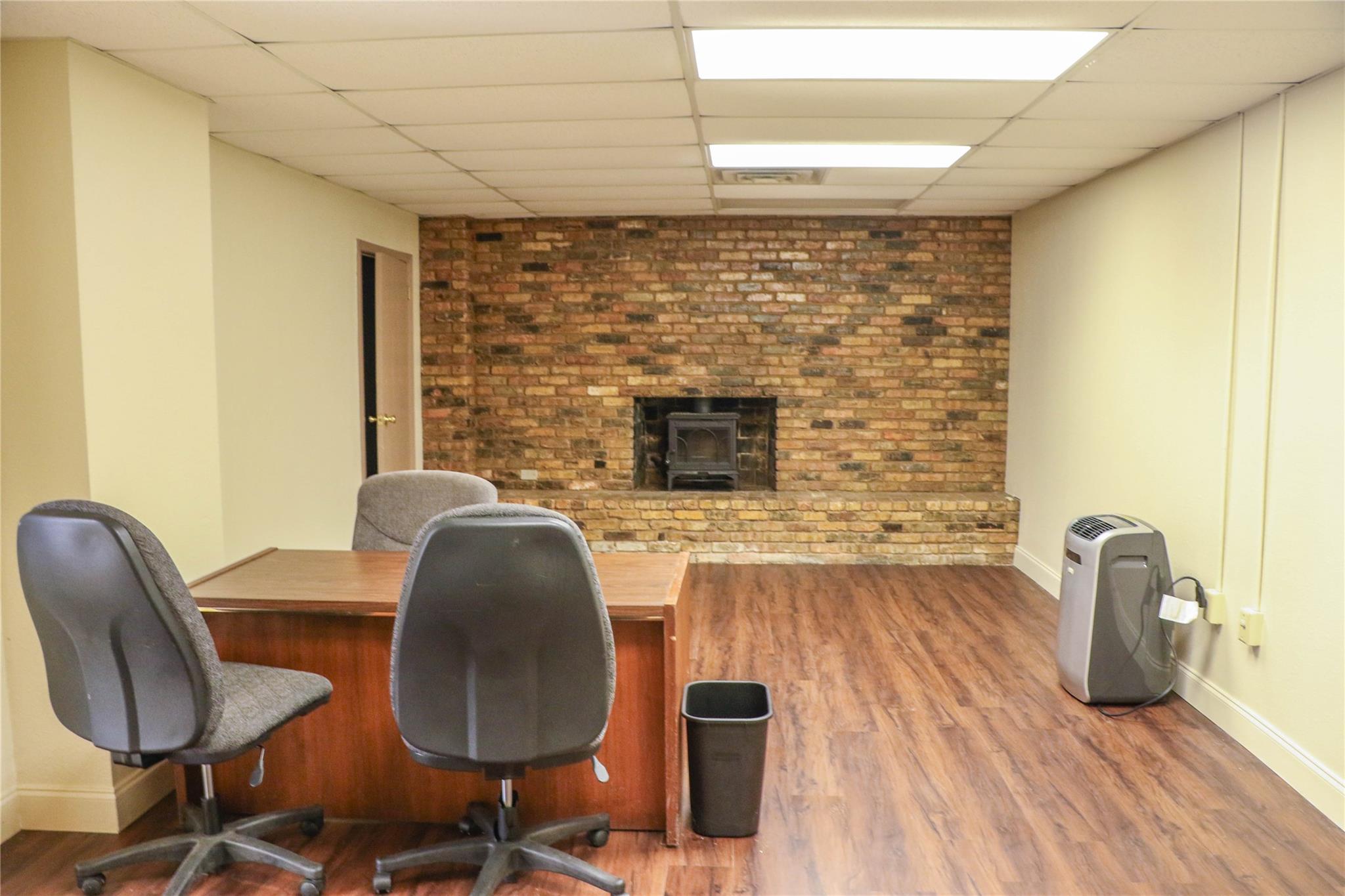 main property photo 4